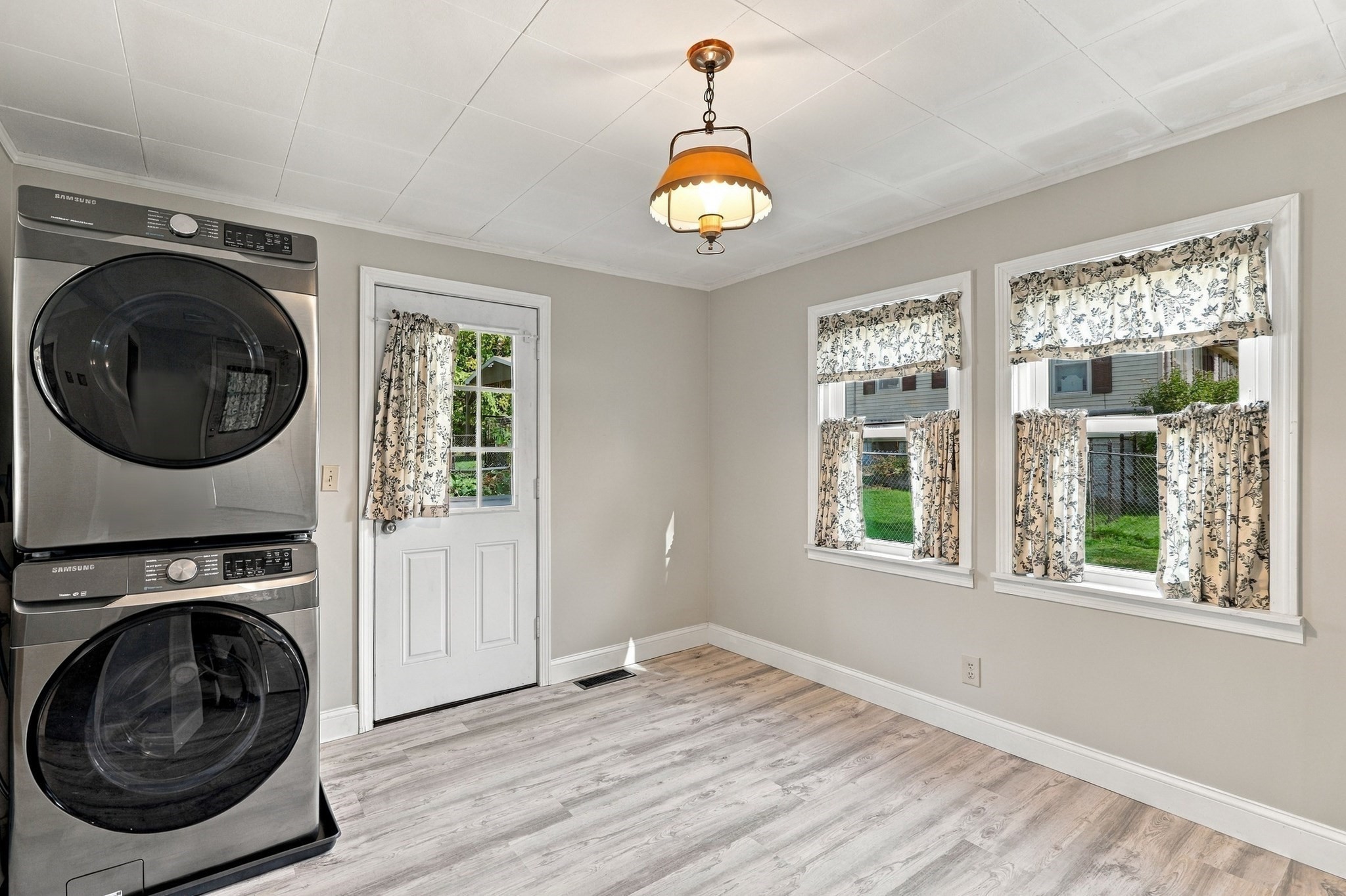 175 Union Street Property Photo 14