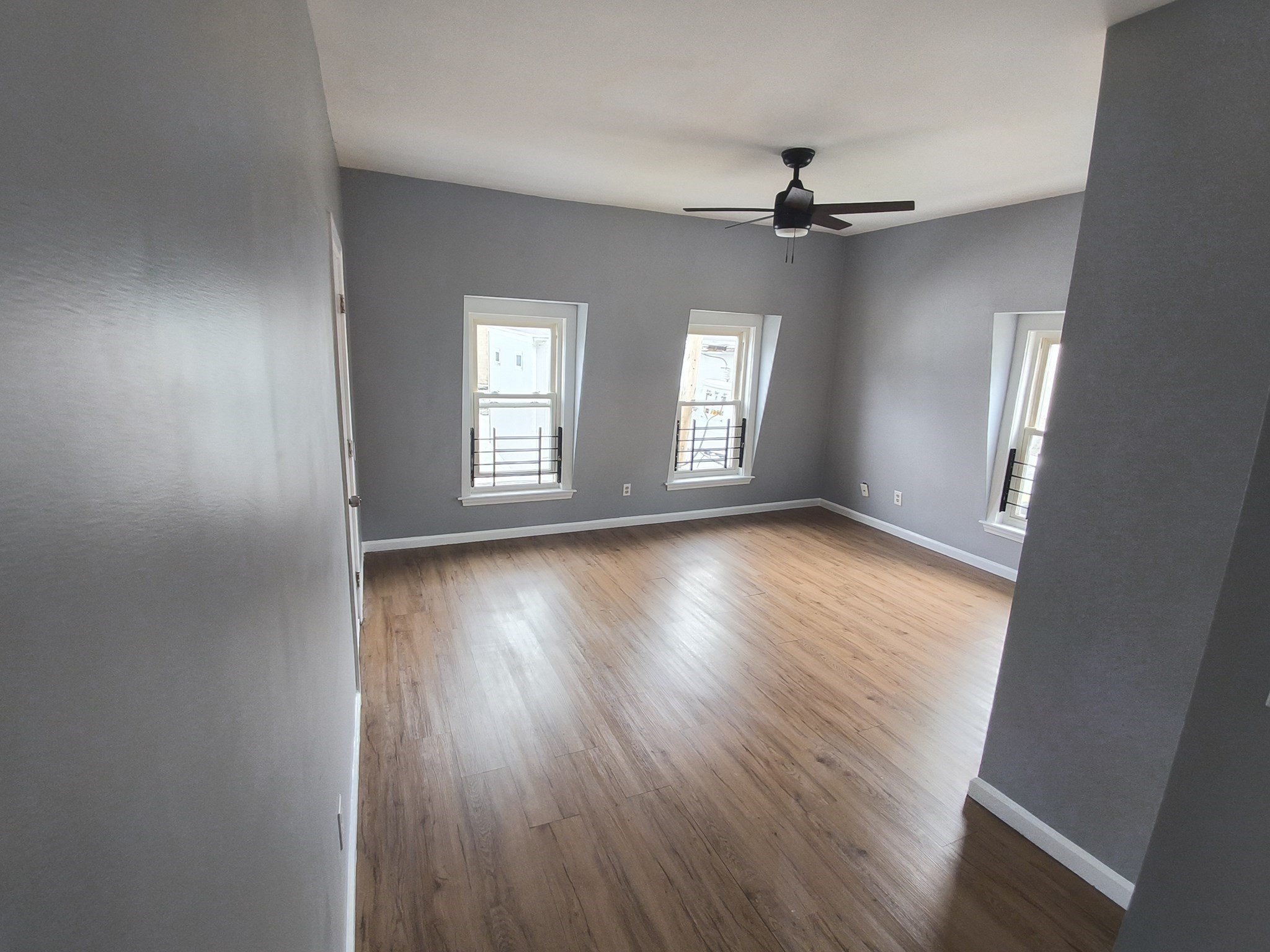112 Seabury St. # 3 Property Photo 4