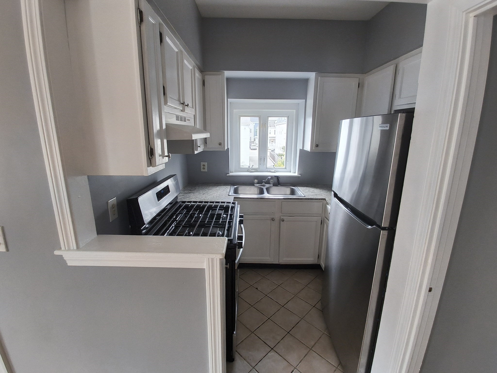 112 Seabury St. # 3 Property Photo 10