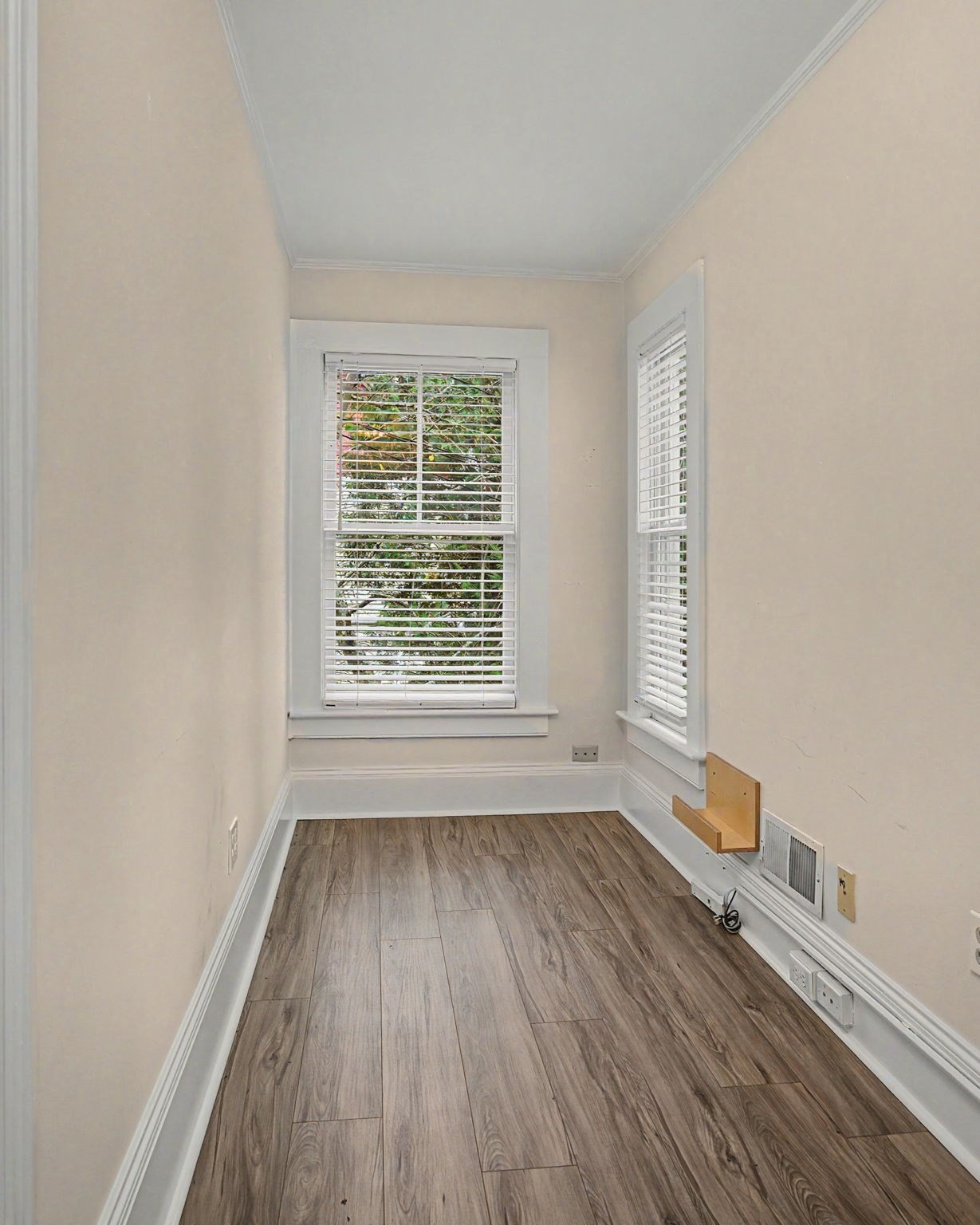 33 Gaylord St Property Photo 30