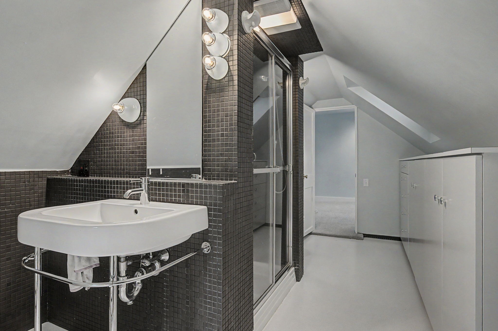 33 Gaylord St Property Photo 35