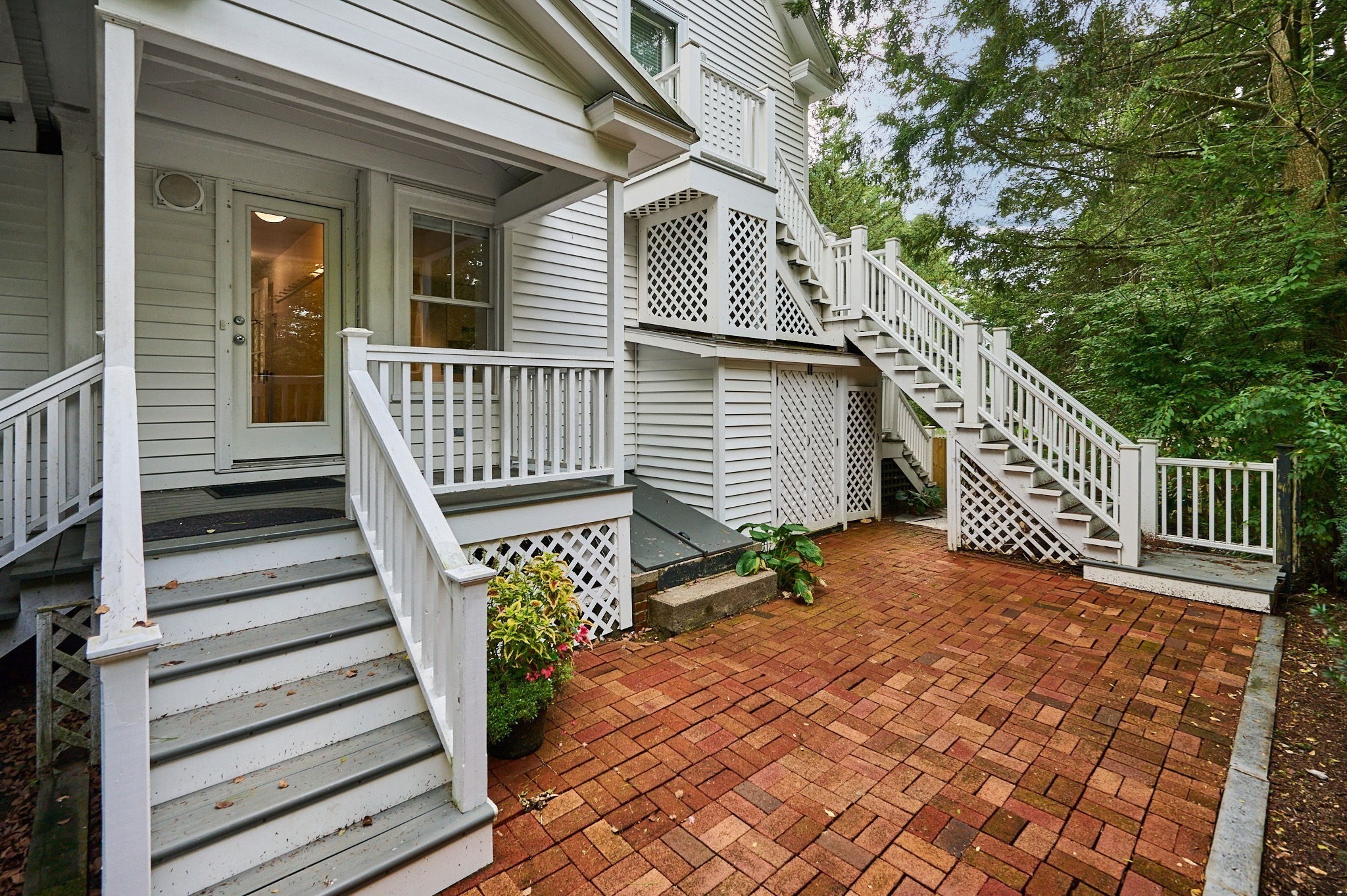 33 Gaylord St Property Photo 39