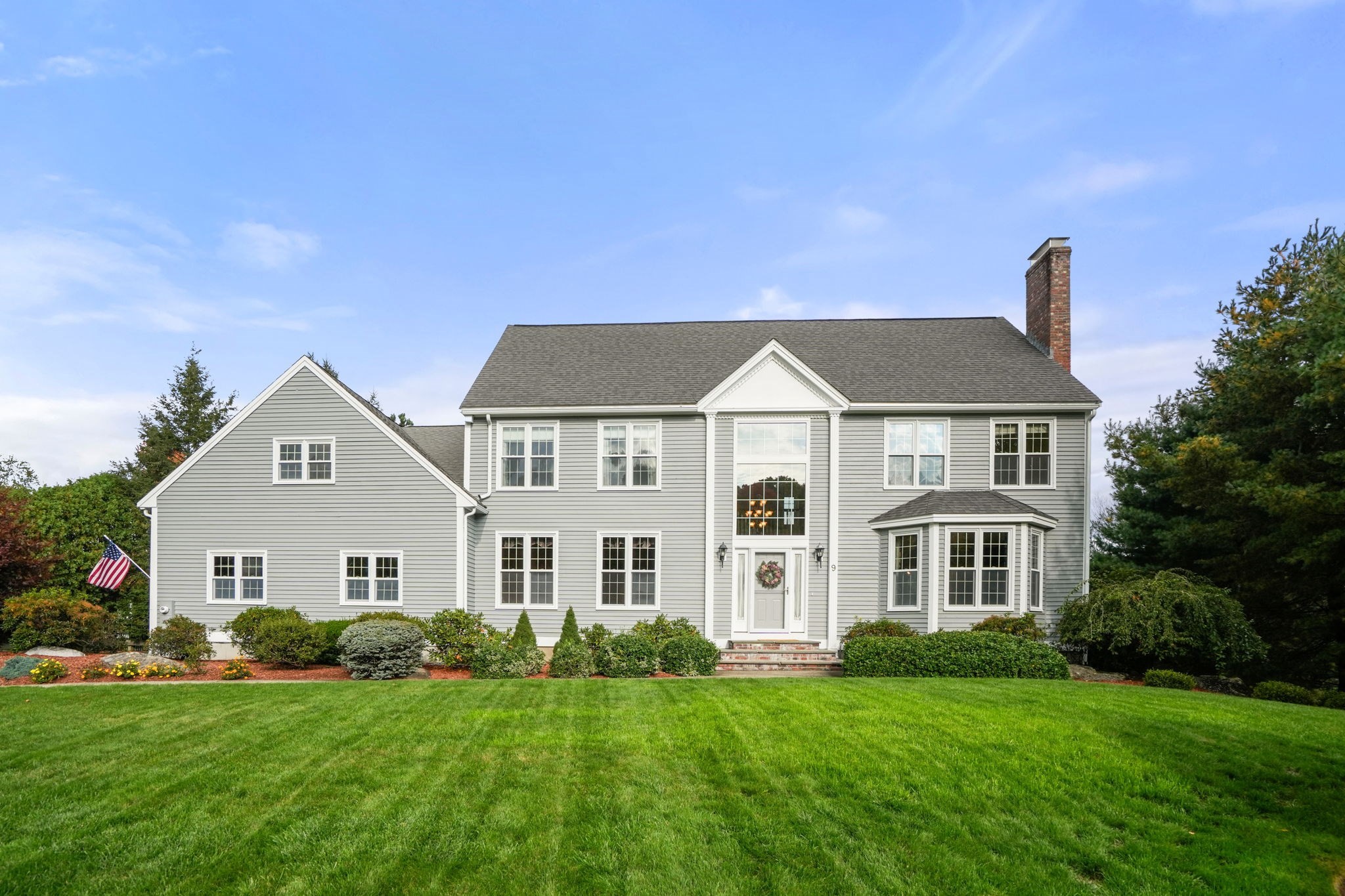 9 Fieldstone Dr