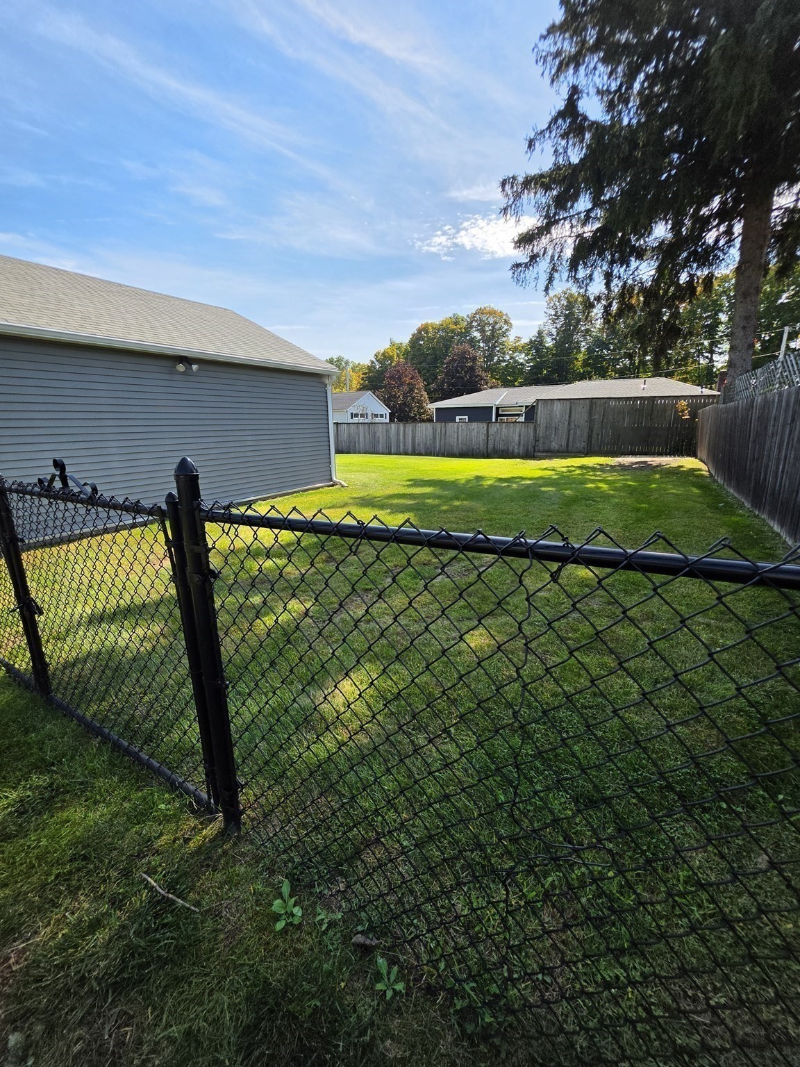 50 Upland Road Property Photo 4