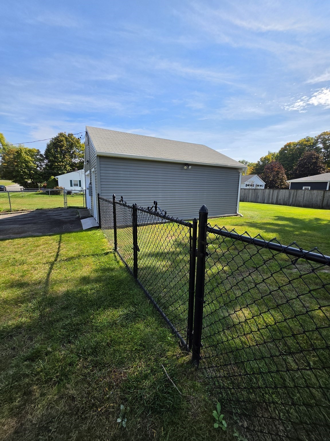 50 Upland Road Property Photo 6