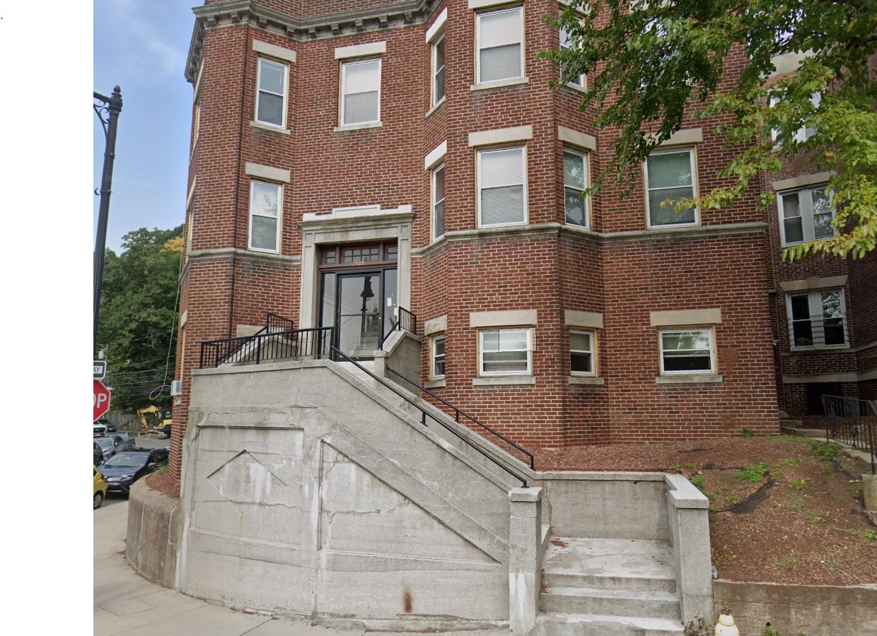 1725 Commonwealth # 6 Property Photo 1