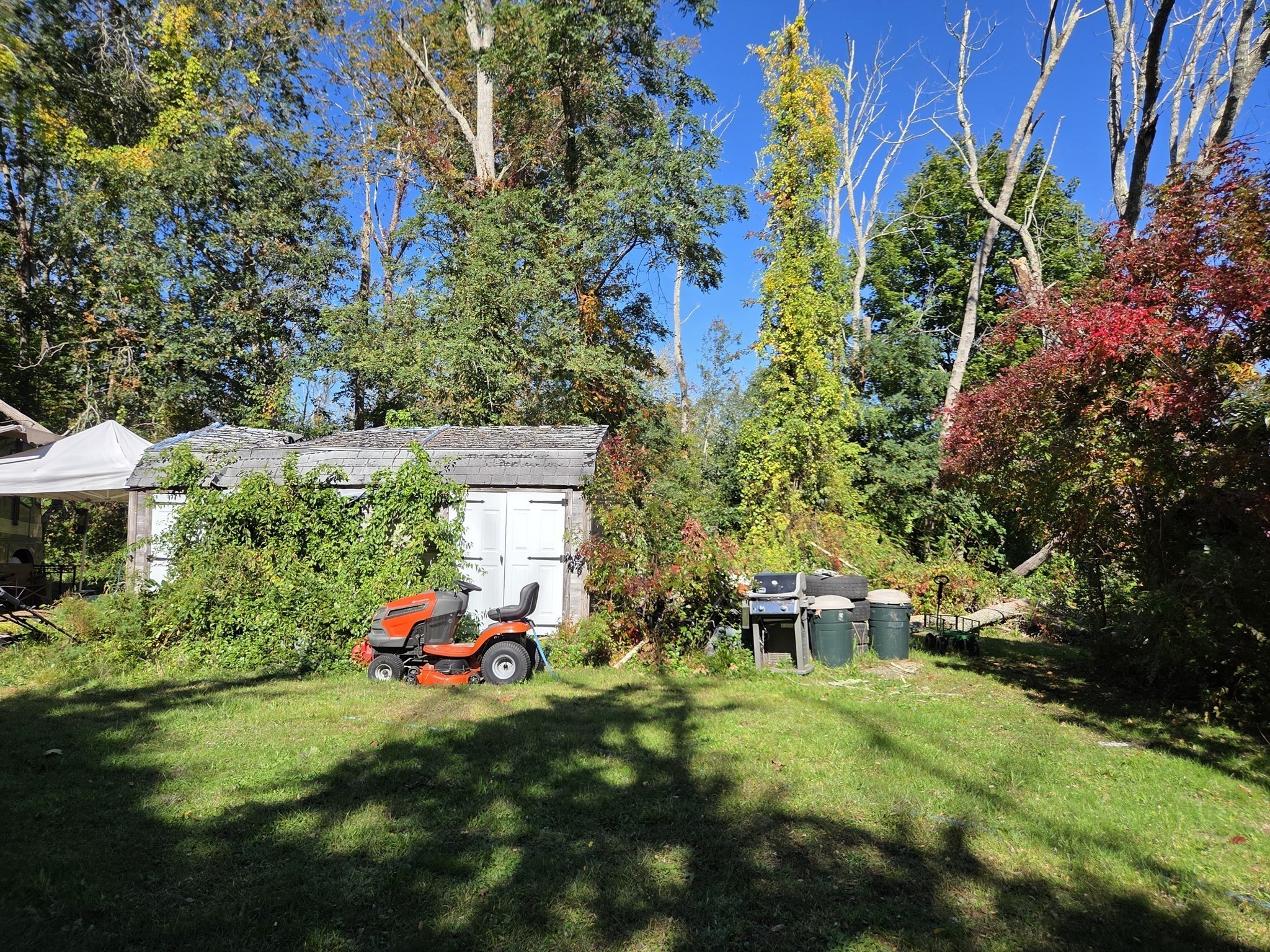 410 Bedford St Property Photo 2
