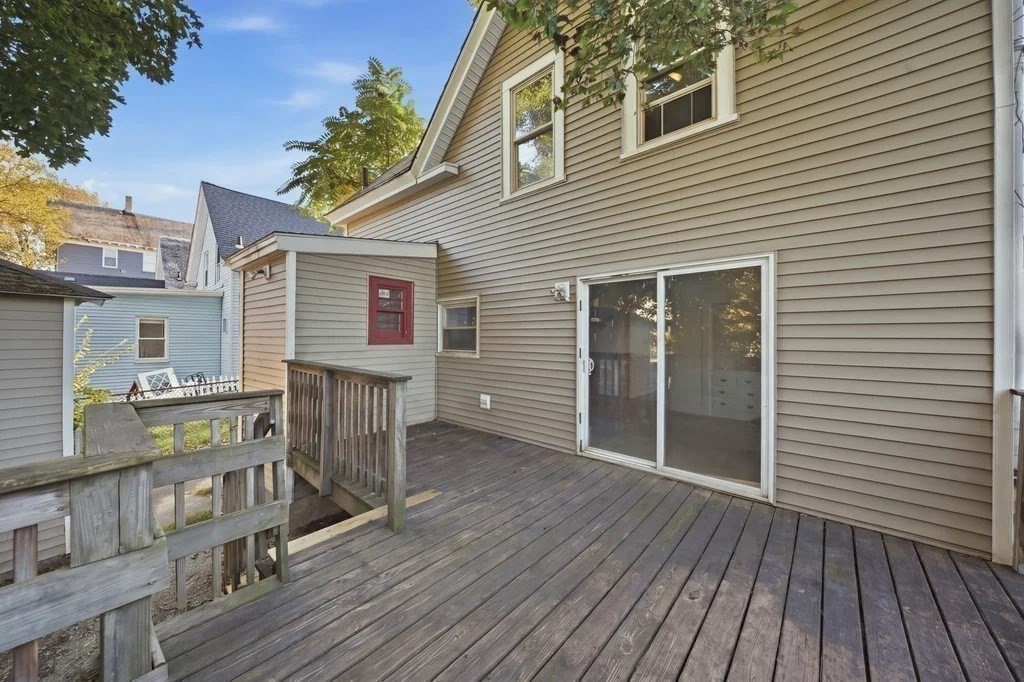 45 Townsend St Property Photo 8
