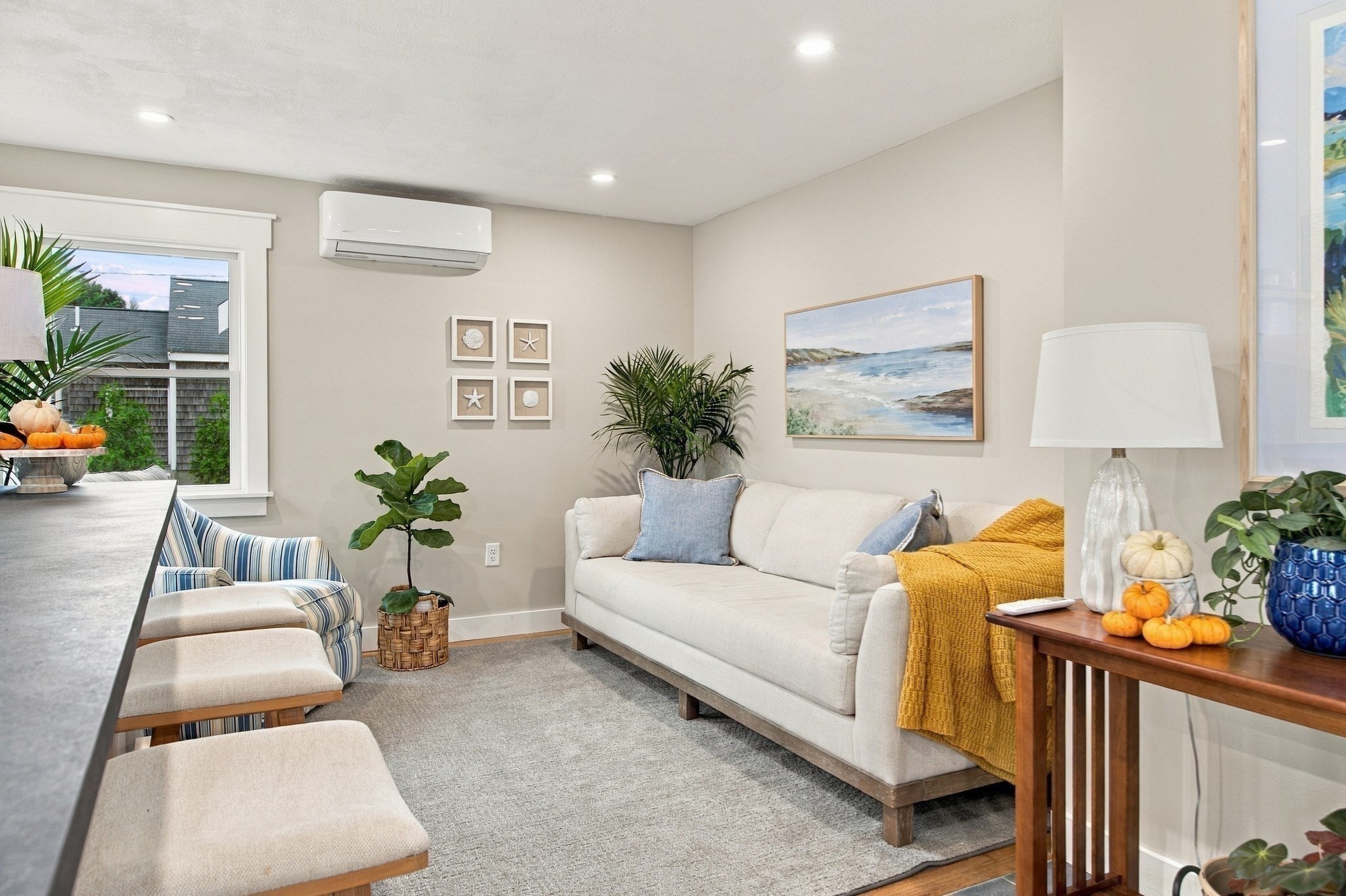 33 Pleasant Property Photo 15