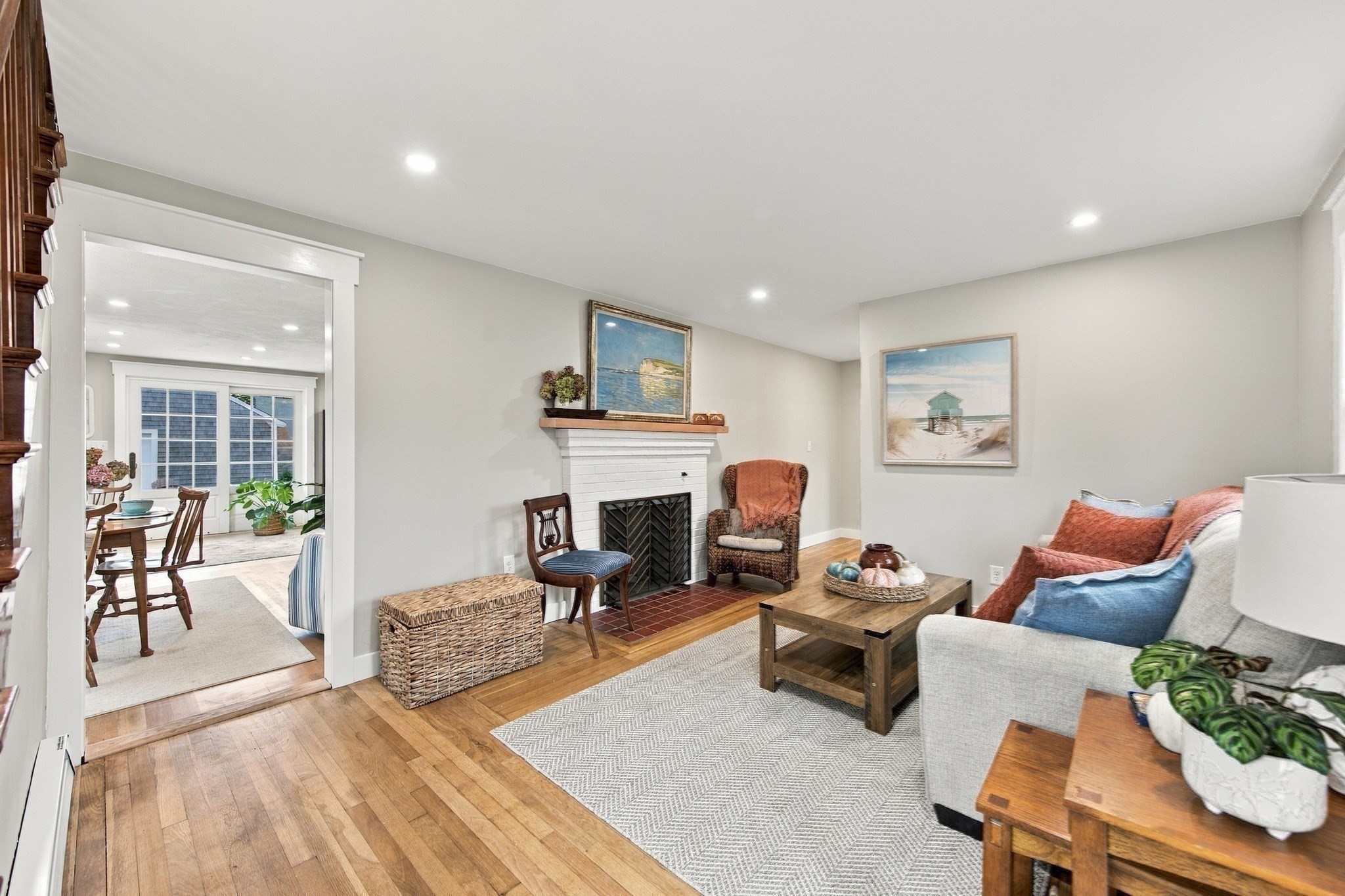 33 Pleasant Property Photo 17