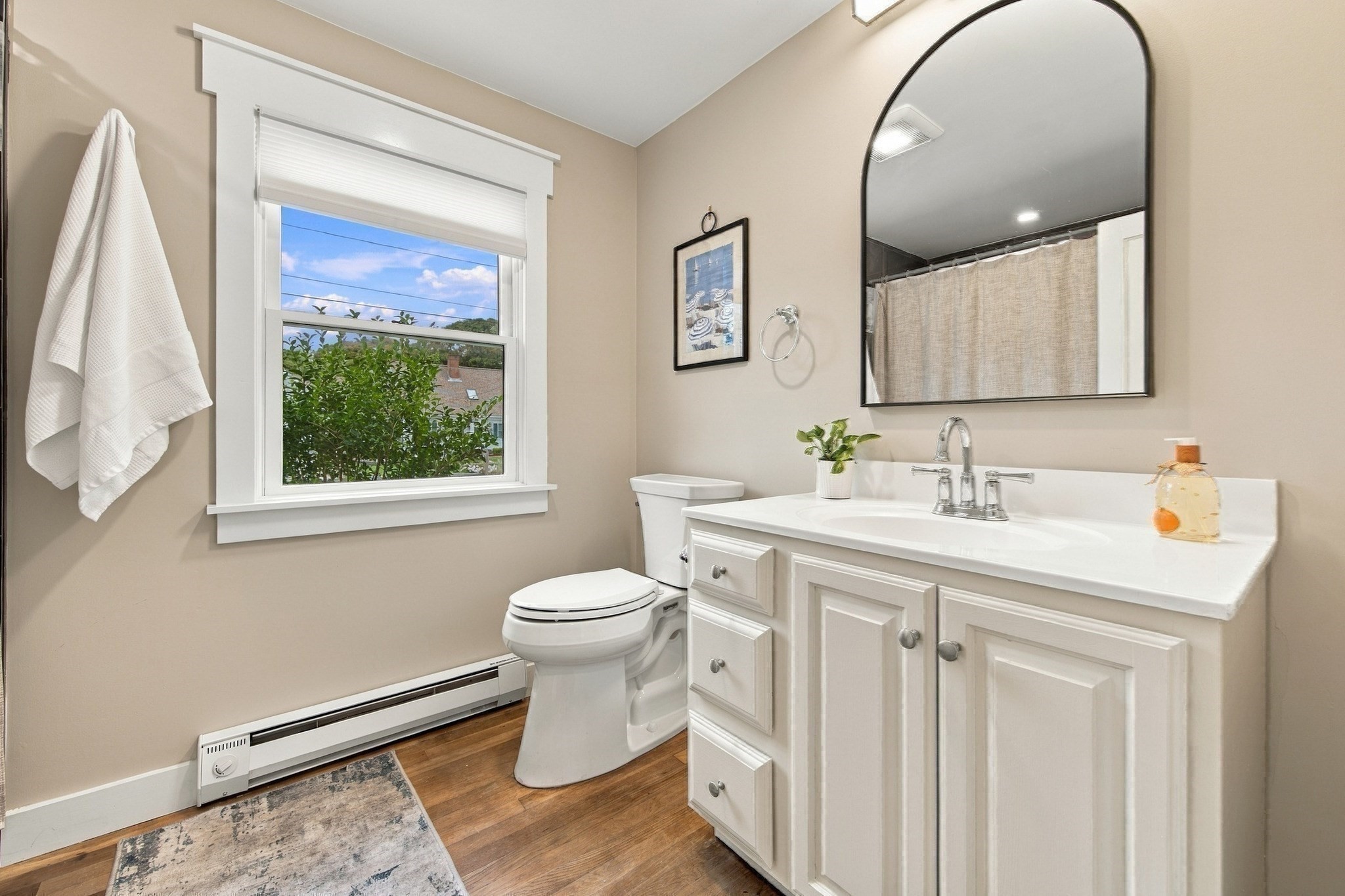 33 Pleasant Property Photo 19