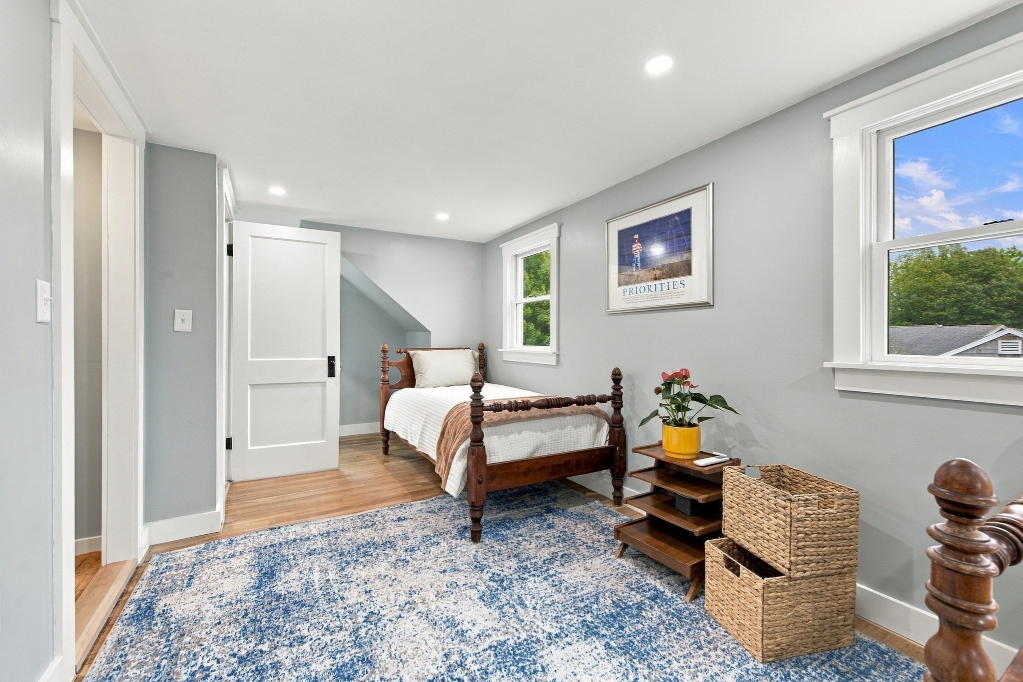 33 Pleasant Property Photo 29