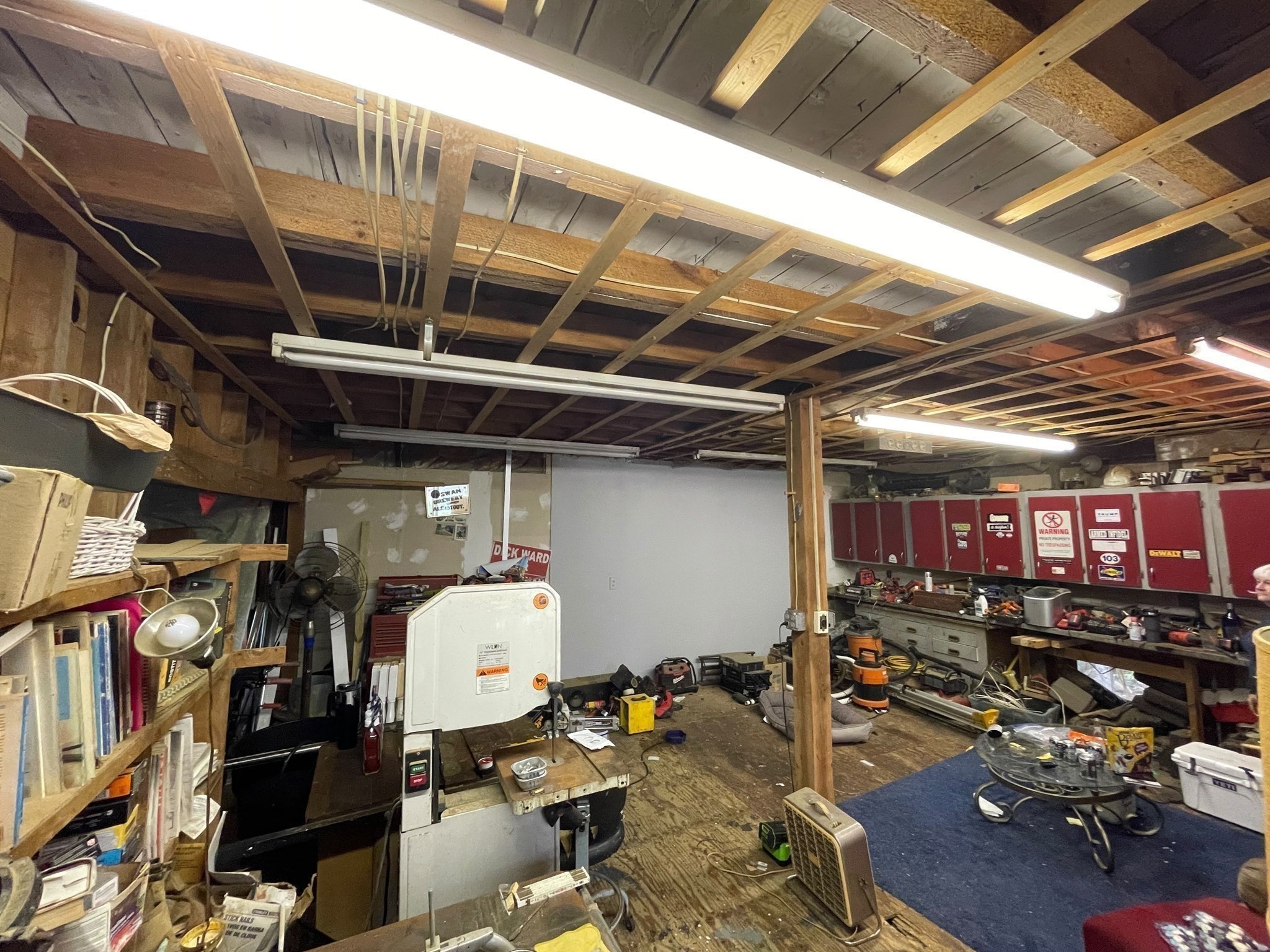 330 Webster St Property Photo 15