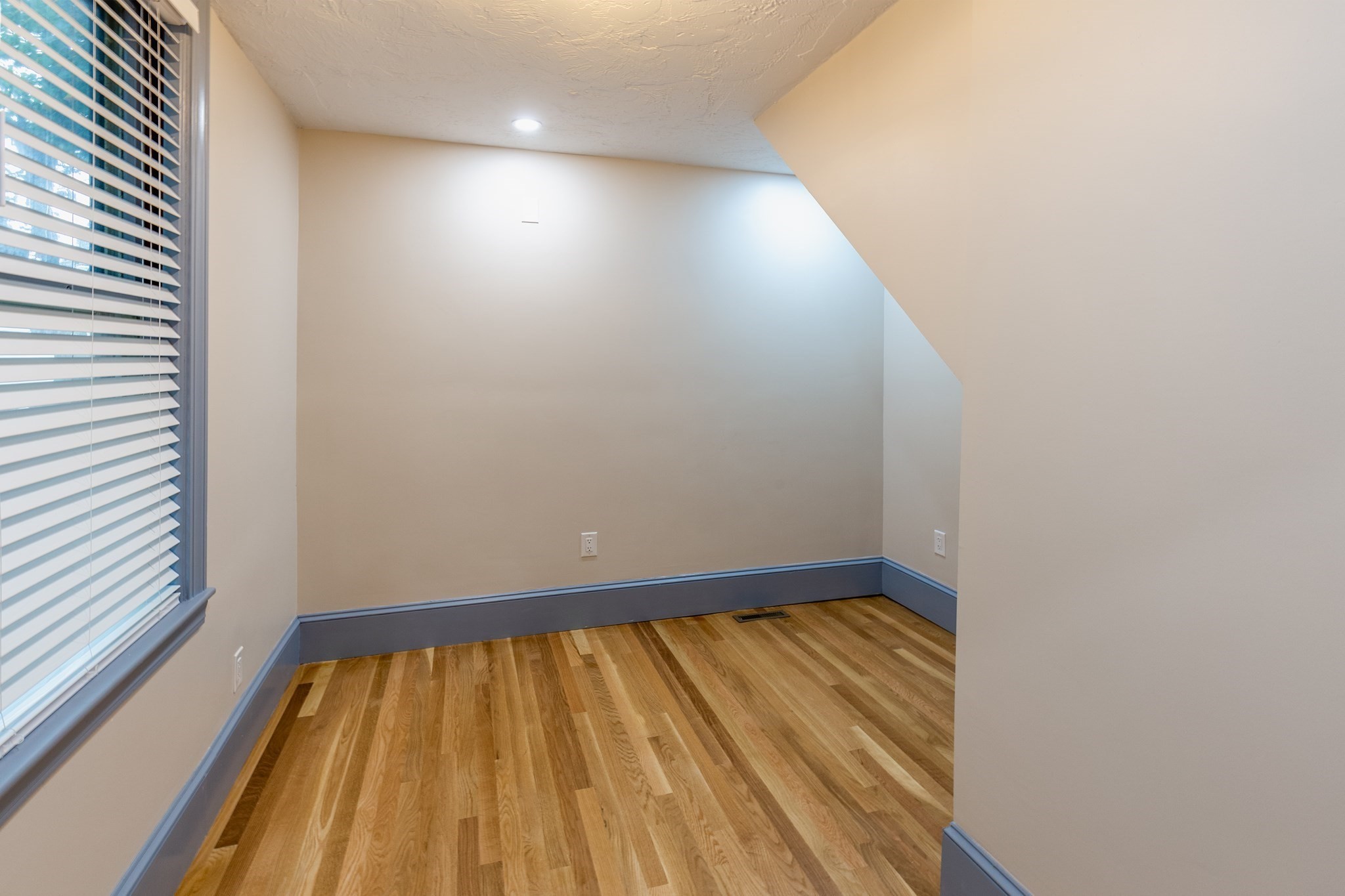 145 Court St # 101 Property Photo 5