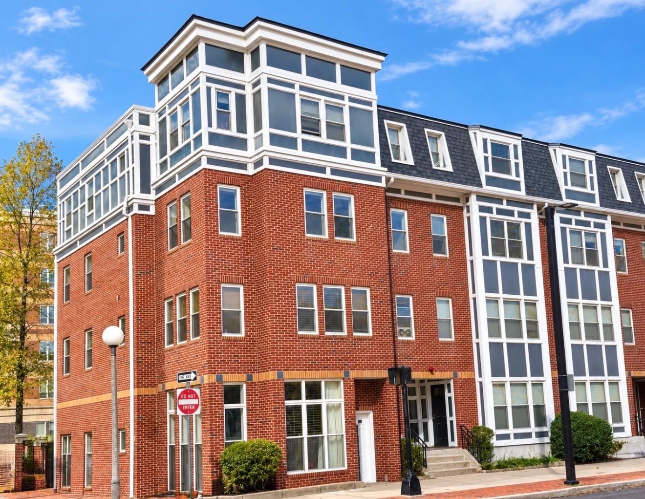 959 Tremont St # 3 Property Photo 1