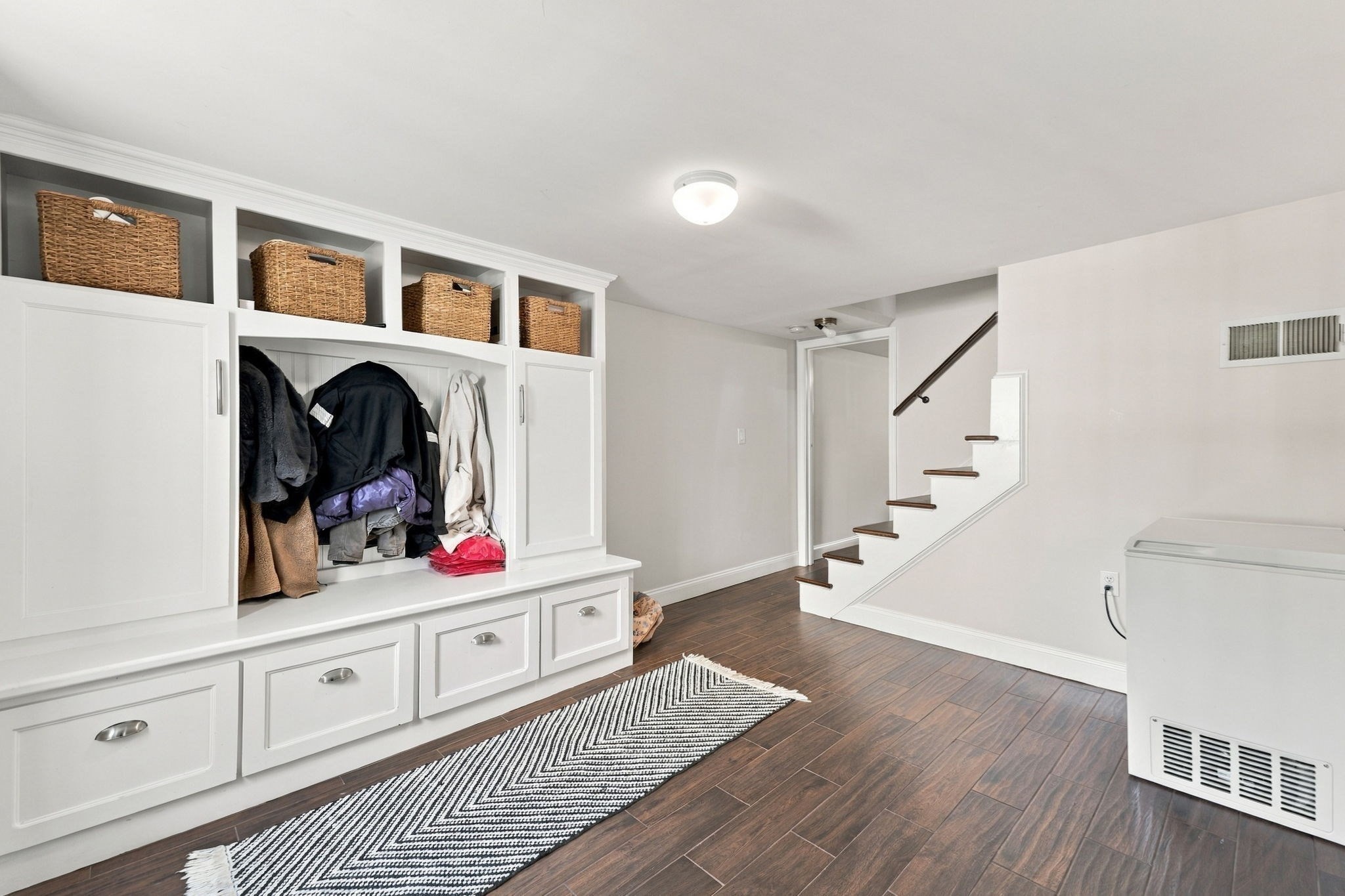 106 Virginia Ave Property Photo 24