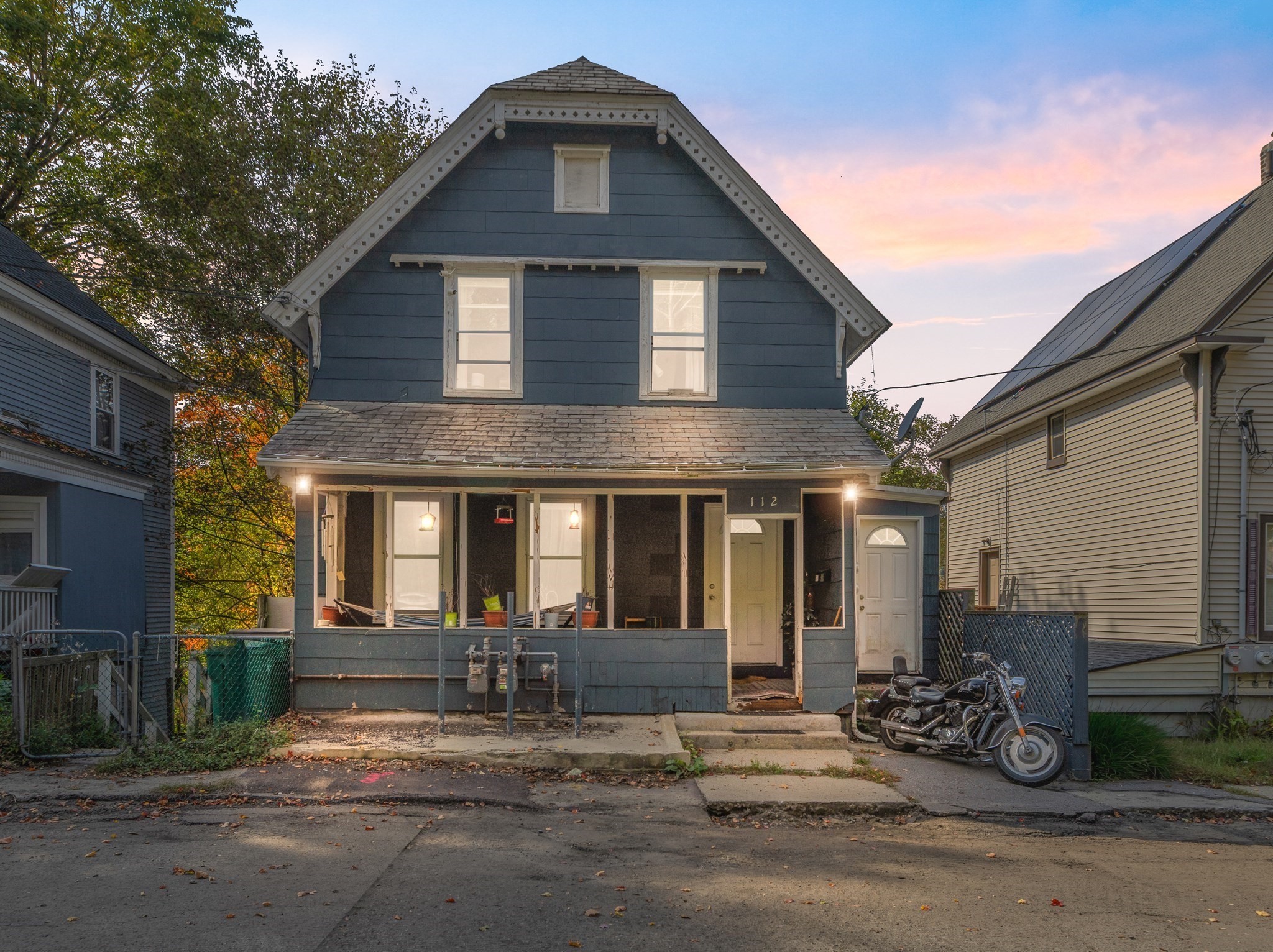 112 Marshall St Property Photo 1