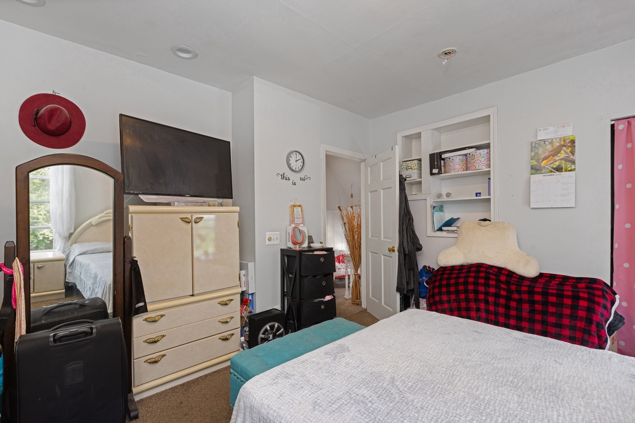 112 Marshall St Property Photo 28