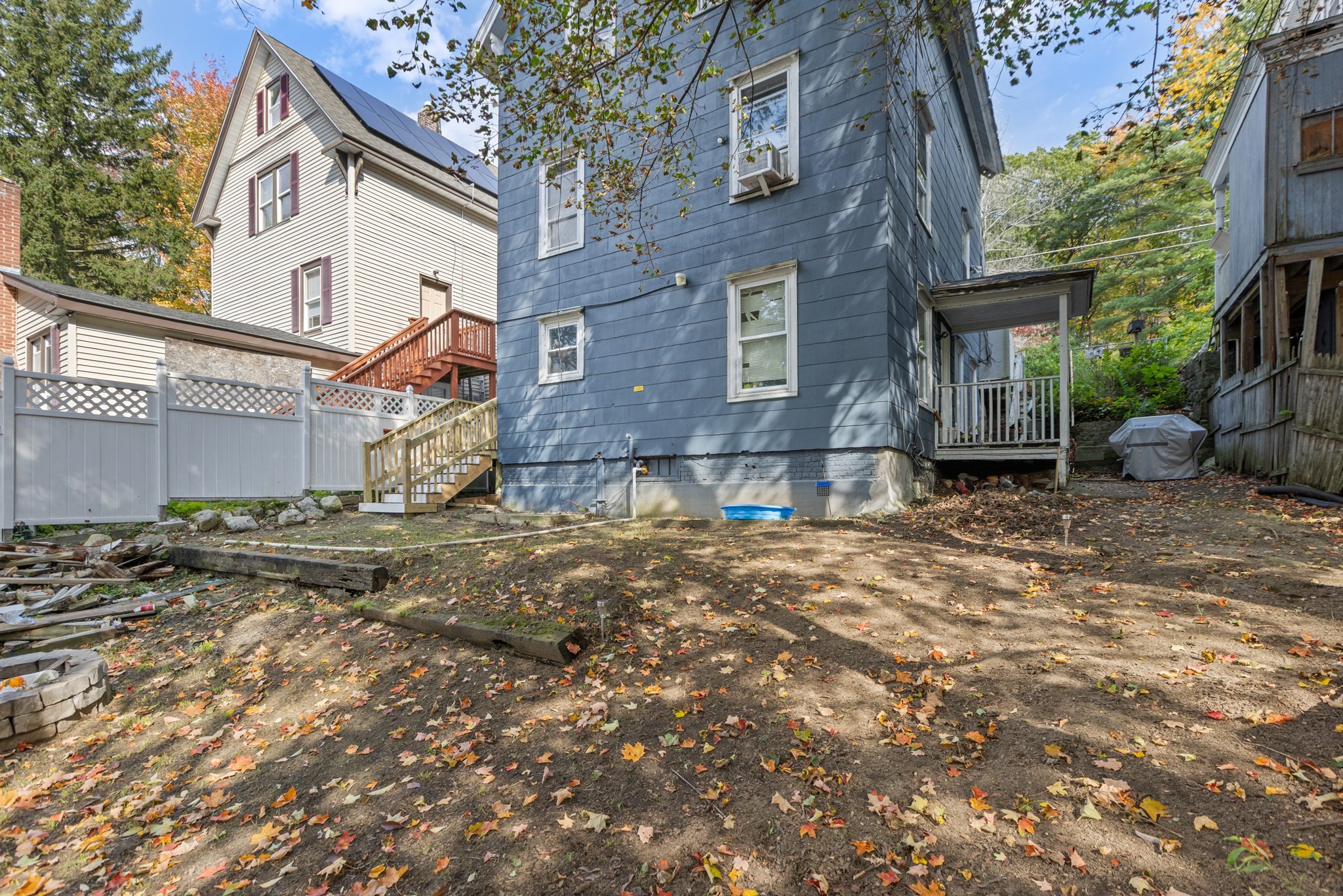 112 Marshall St Property Photo 35
