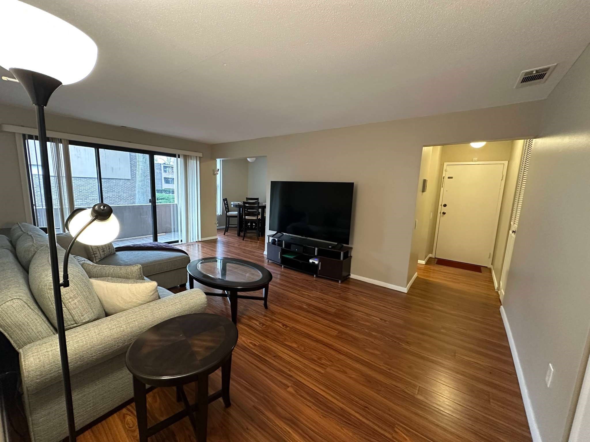 20 Shrewsbury Green Dr # G Property Photo 1