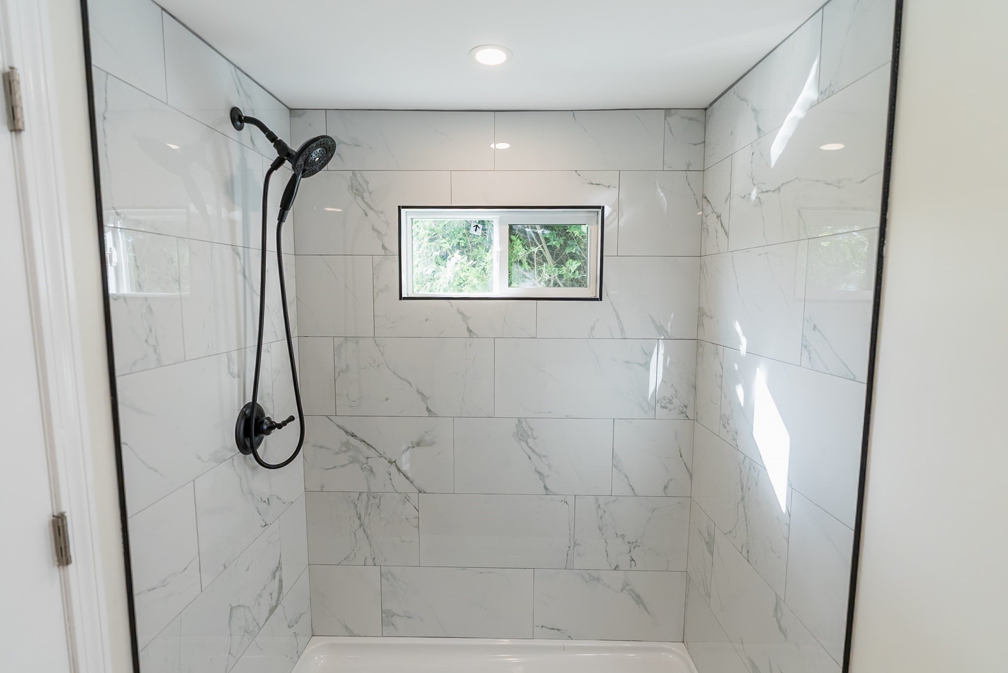 130 East Washington # 11 Property Photo 6