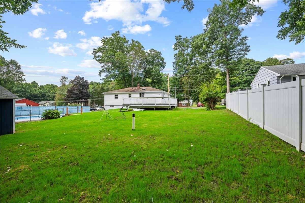 320 Mason Rd Ext Property Photo 4