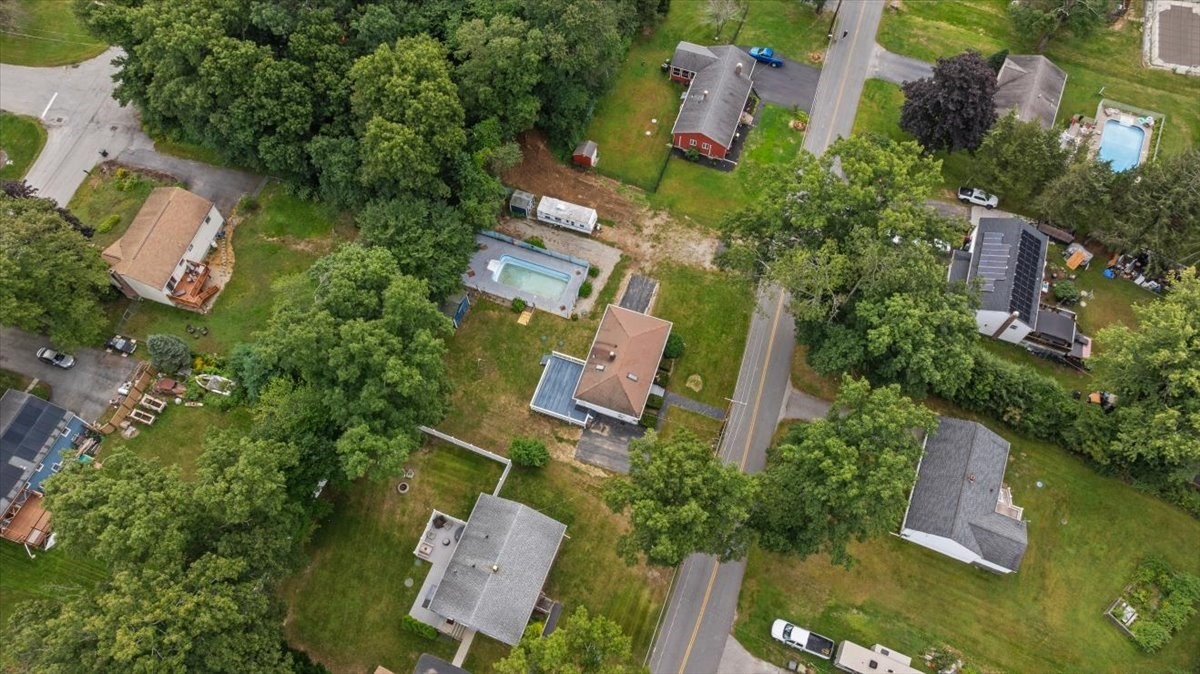 320 Mason Rd Ext Property Photo 19
