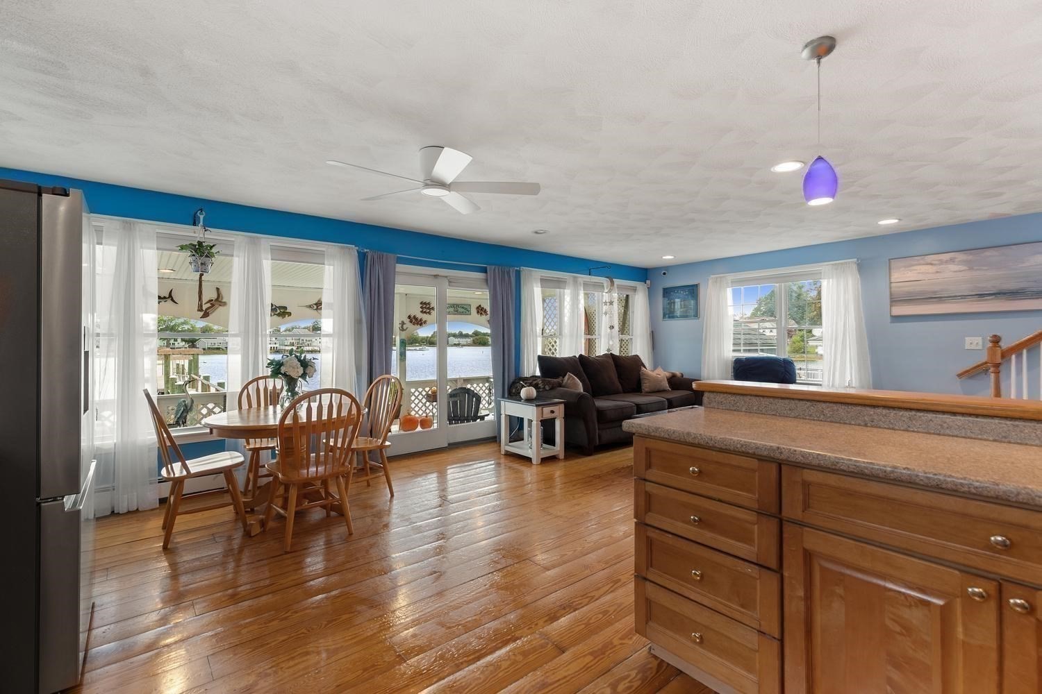 9 Tibbetts Ave Property Photo 23