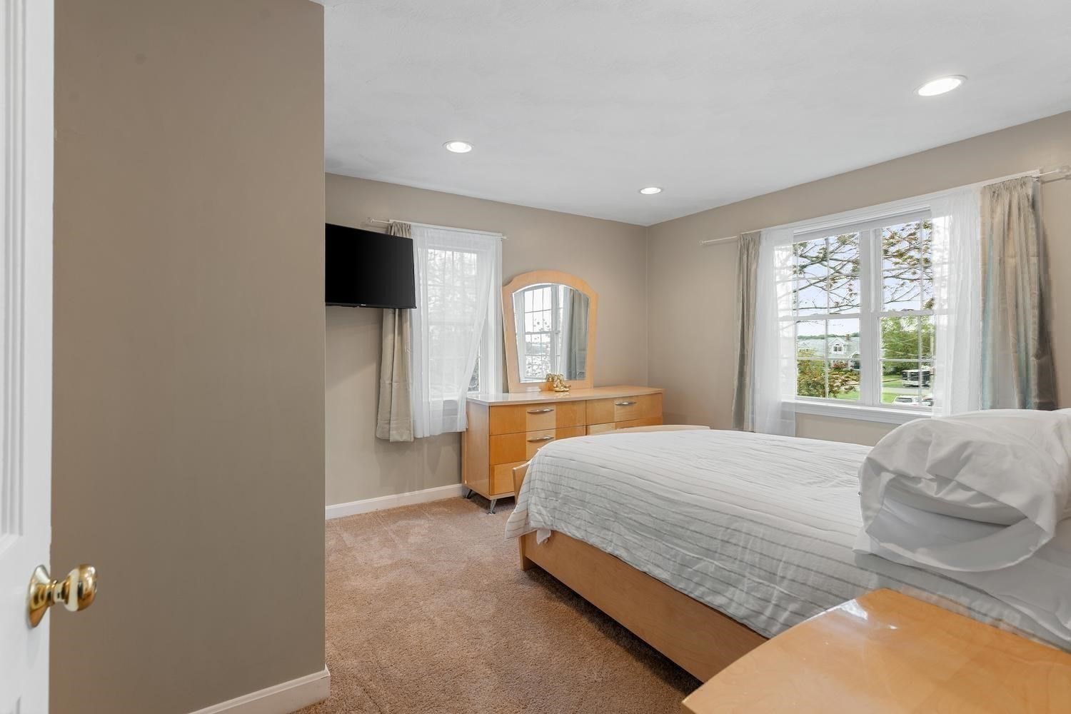 9 Tibbetts Ave Property Photo 30