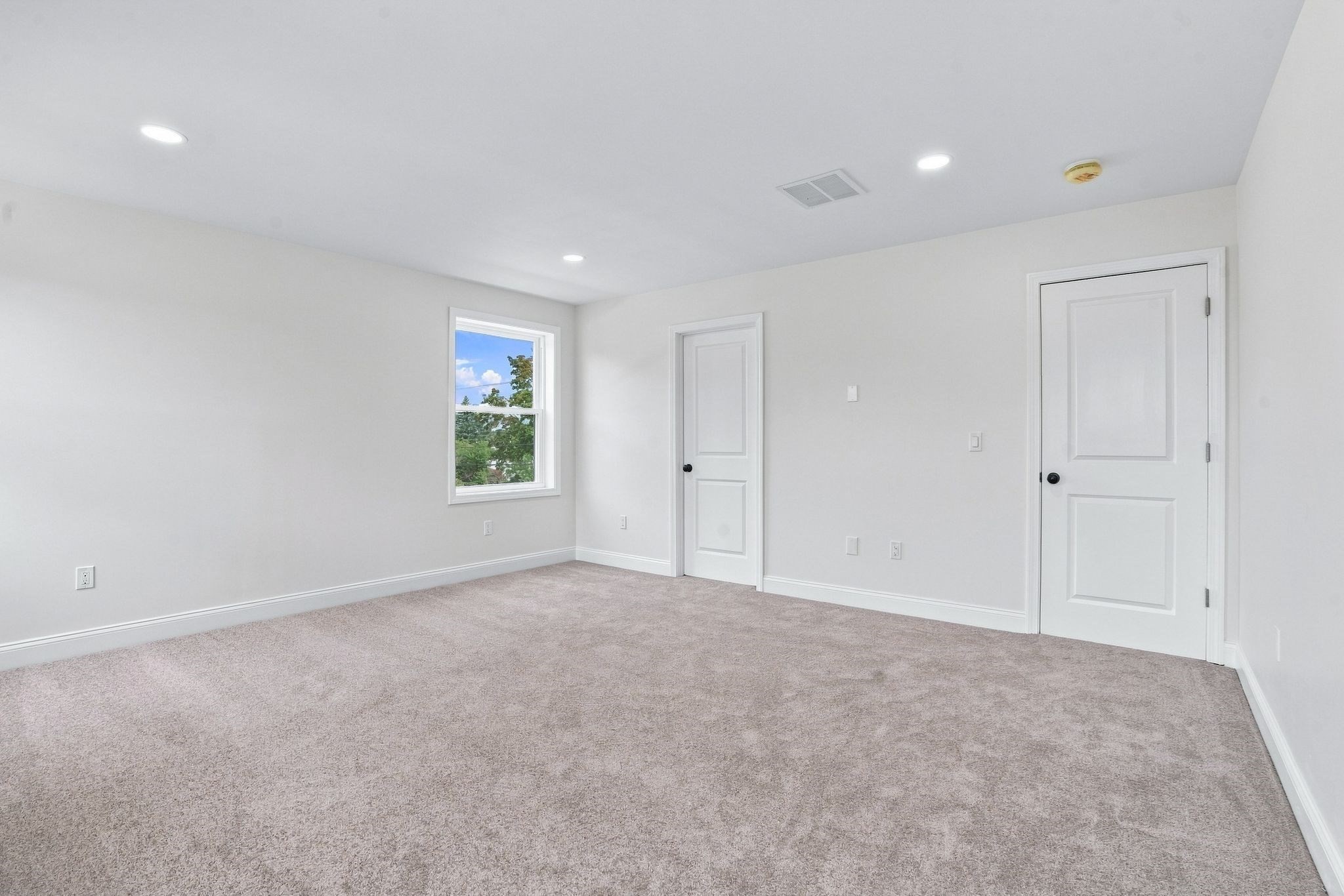 2120 Water St # 2 Property Photo 16