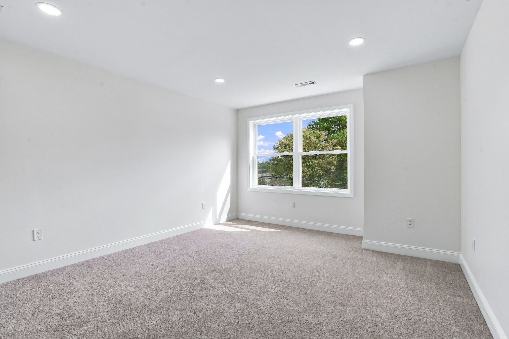 2120 Water St # 2 Property Photo 20