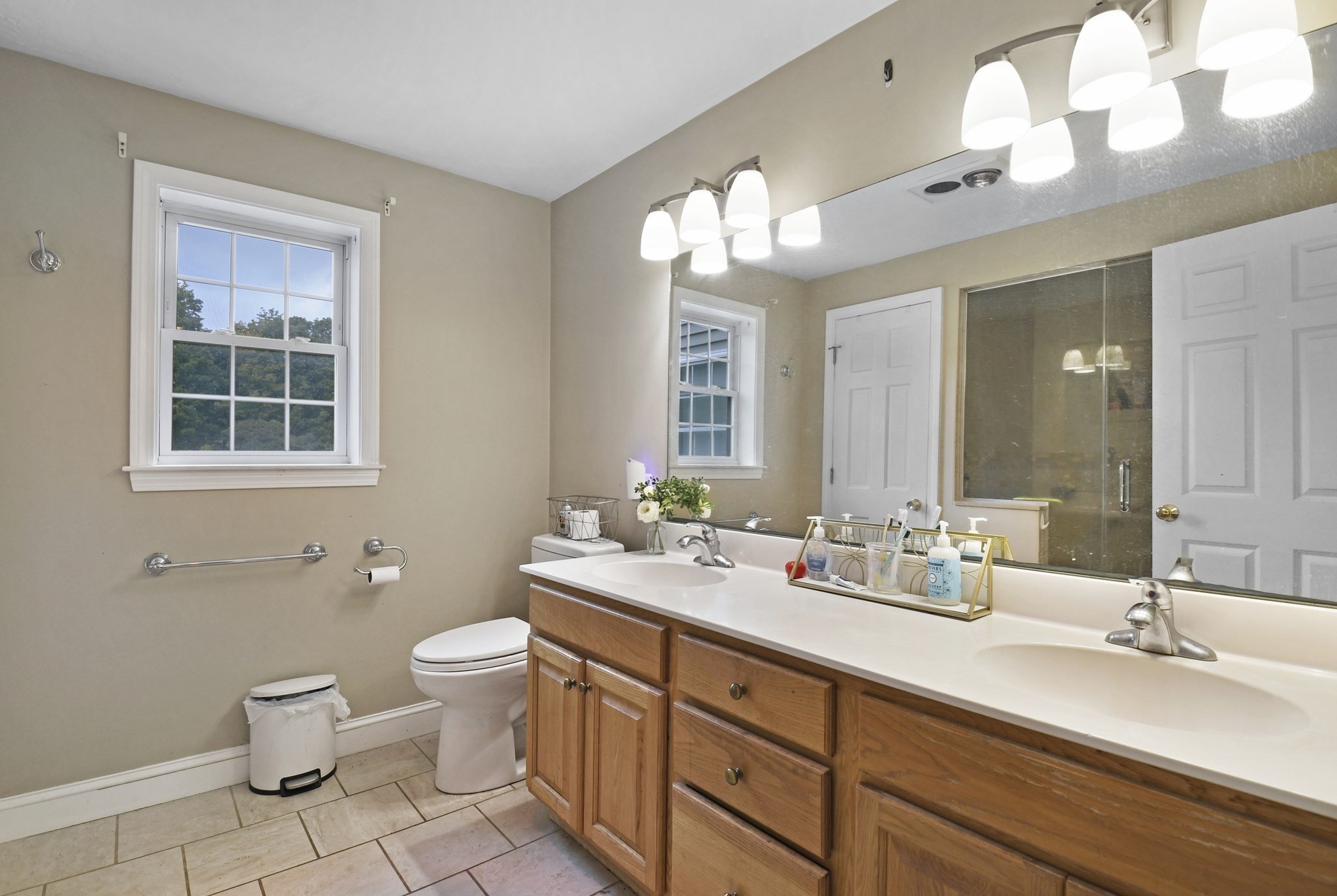 505 South Rd Property Photo 22