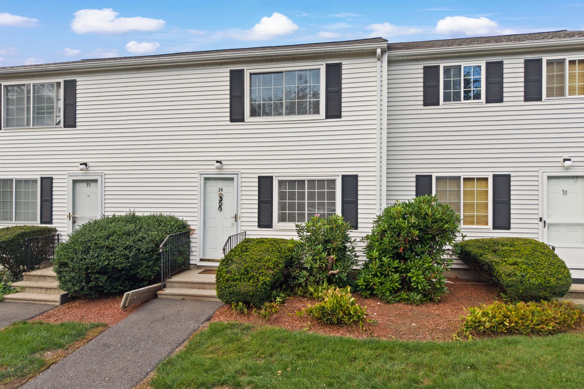 18 Westford Road # 34 Property Photo 2