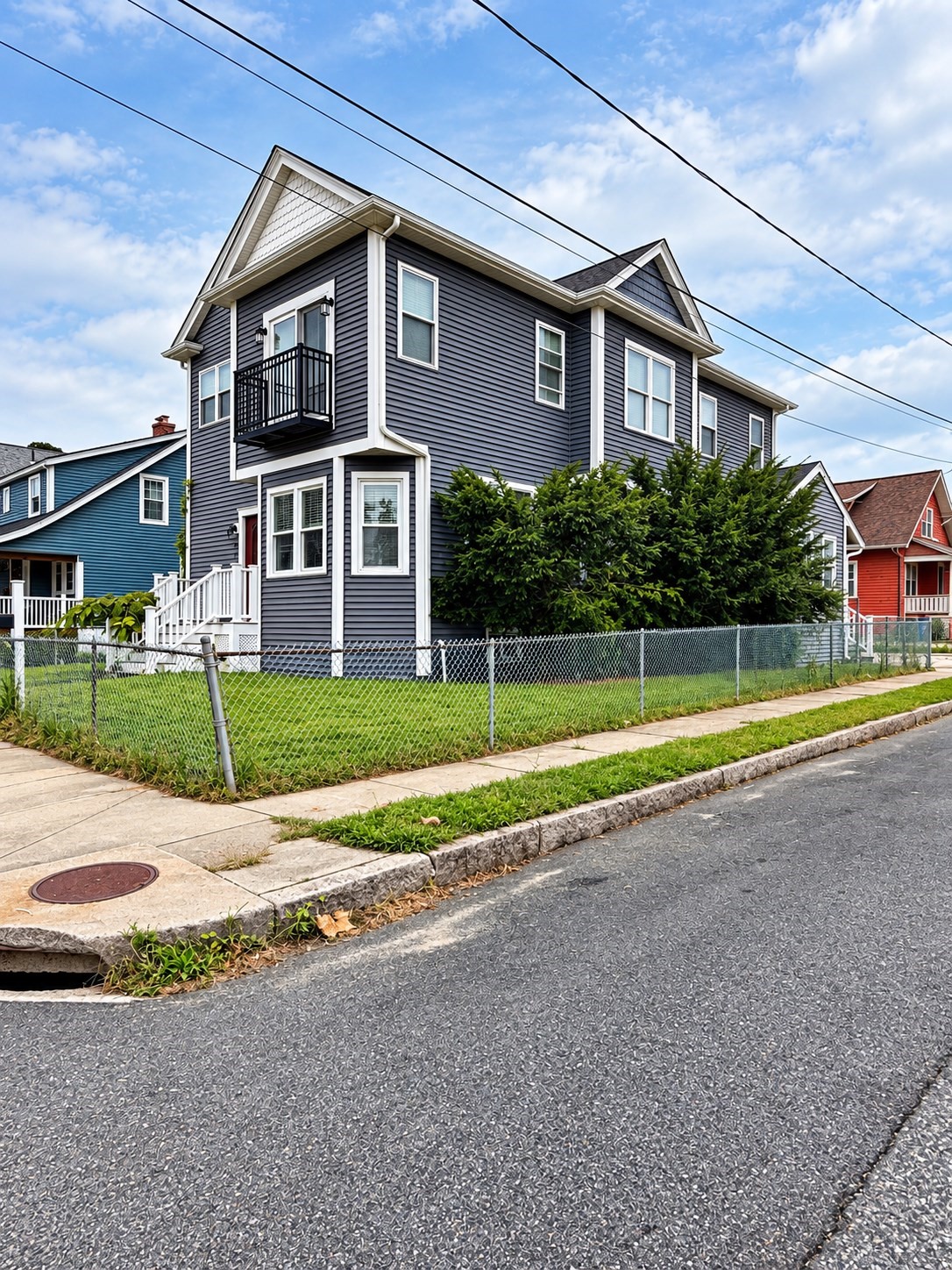 996 Walnut St Property Photo 1