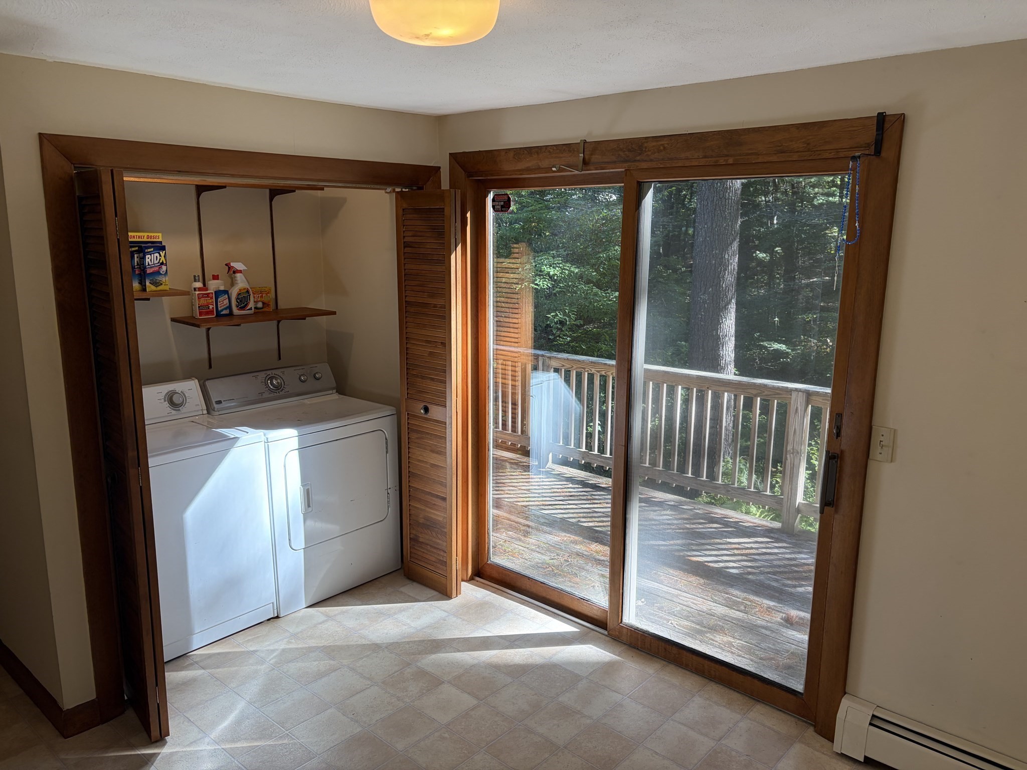 23 Forest St Property Photo 16