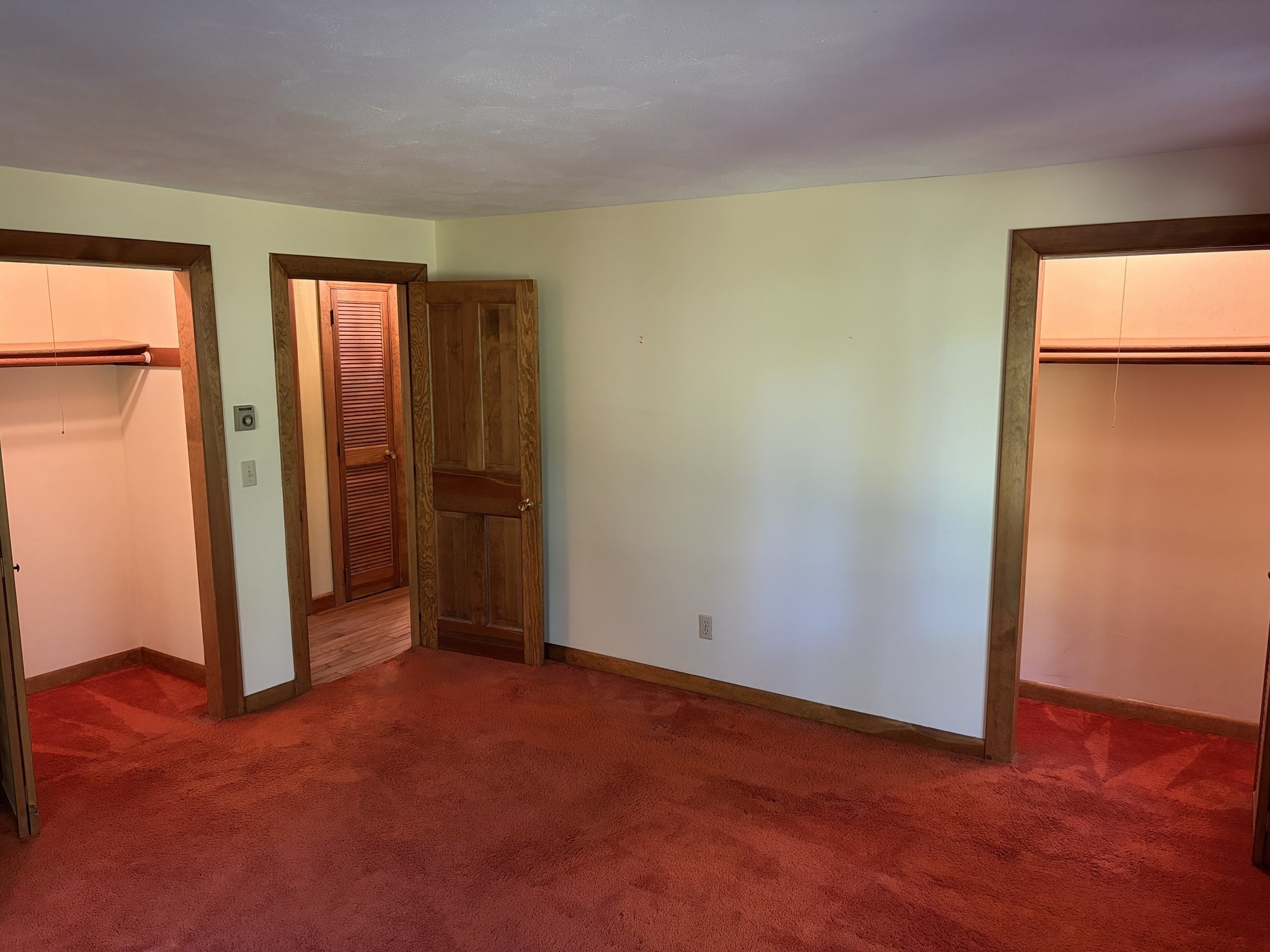 23 Forest St Property Photo 26