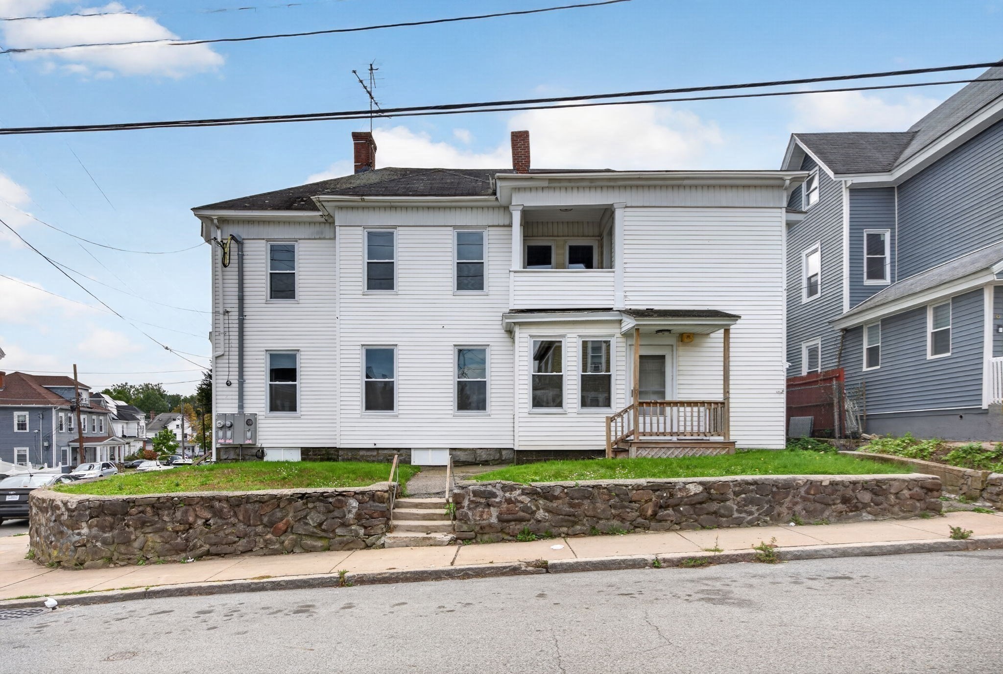16 Berkeley St Property Photo 4