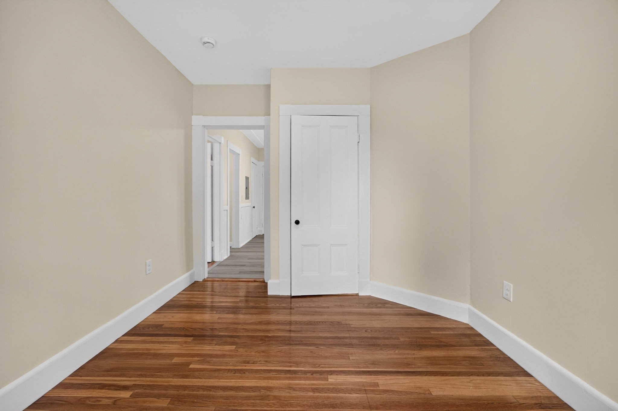 16 Berkeley St Property Photo 32