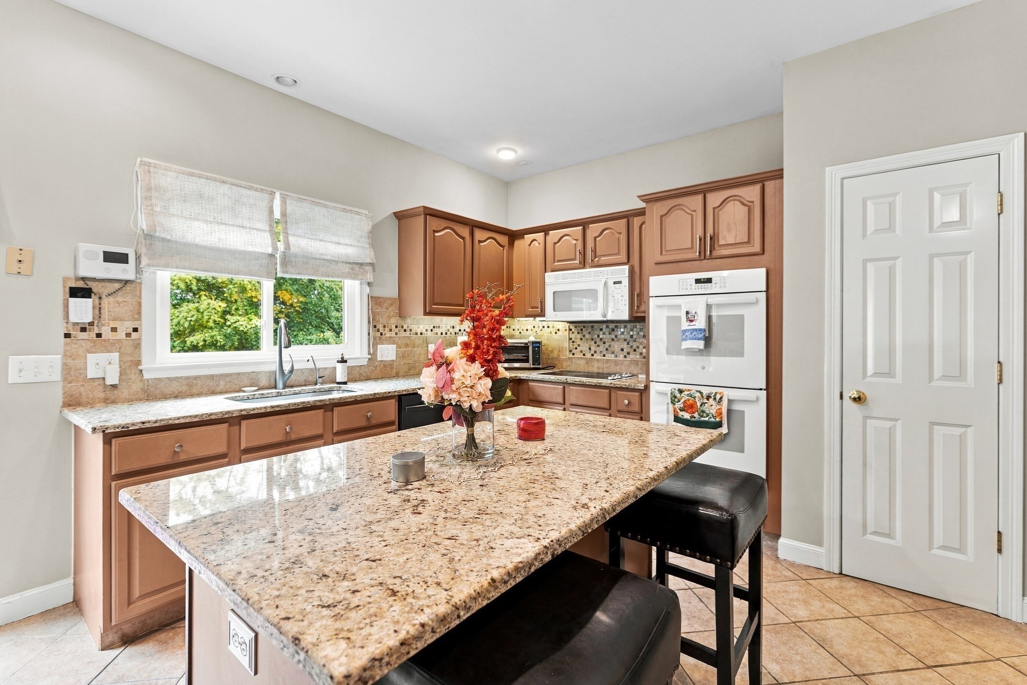 12 Lancelot Road Property Photo 7