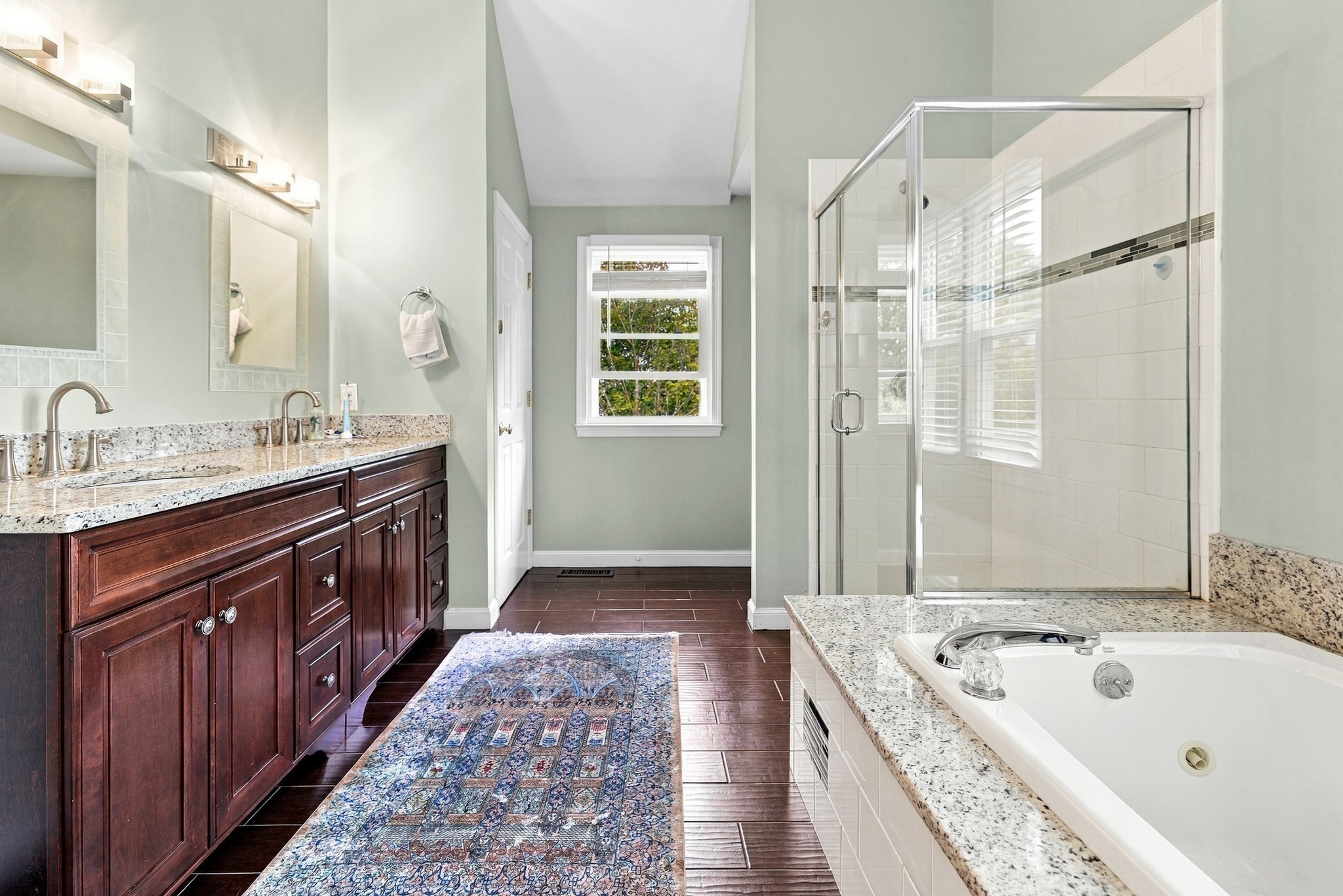 12 Lancelot Road Property Photo 18