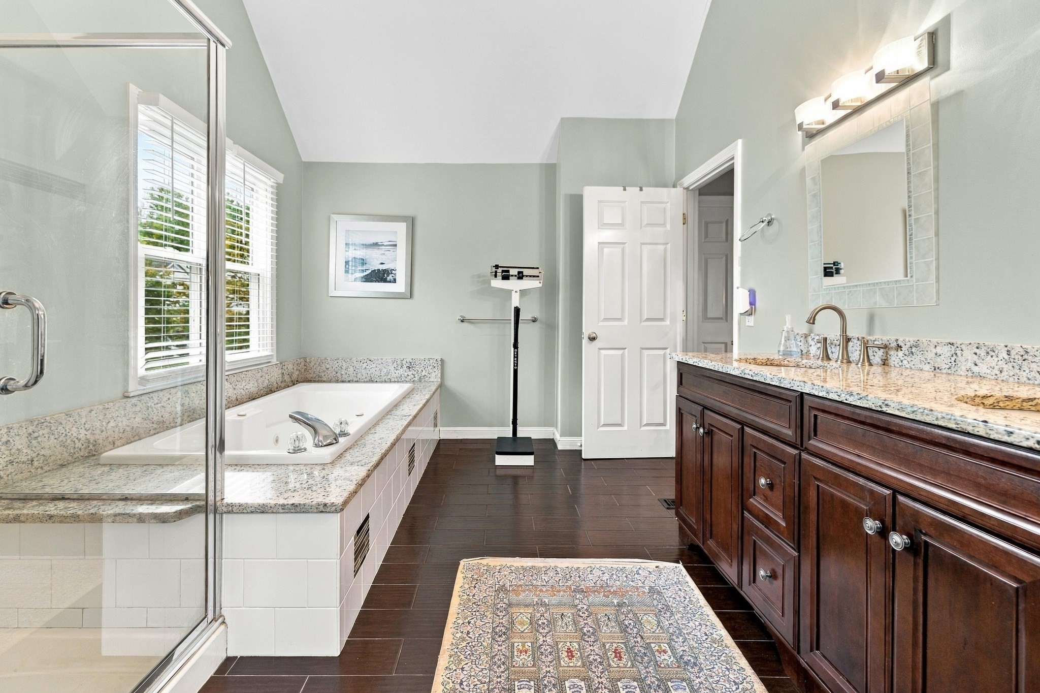 12 Lancelot Road Property Photo 19