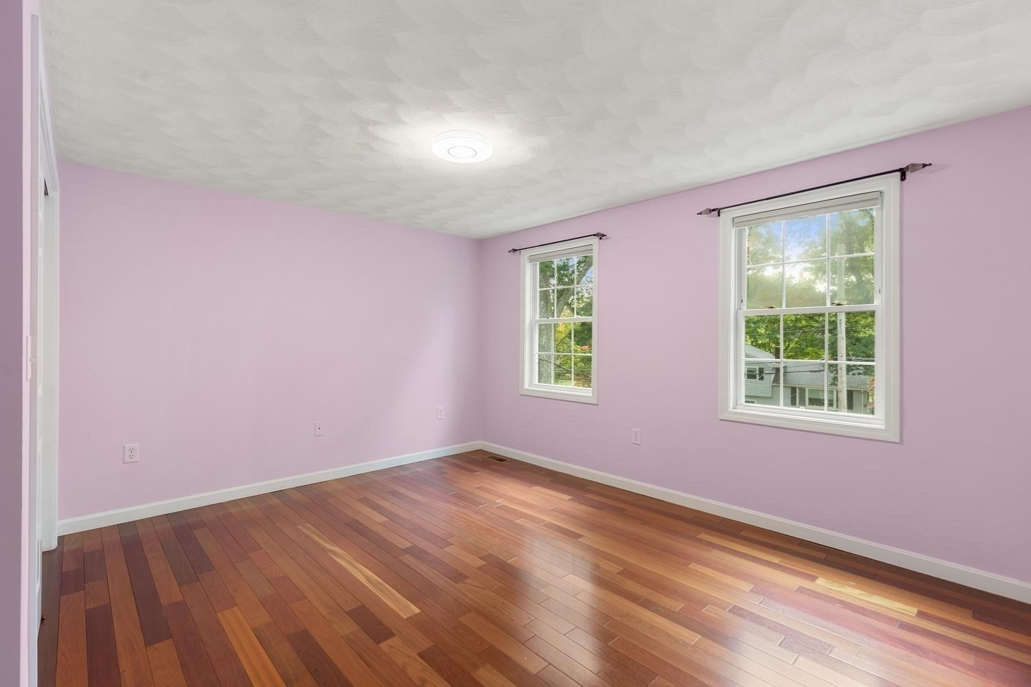 30 Lowe St Property Photo 24