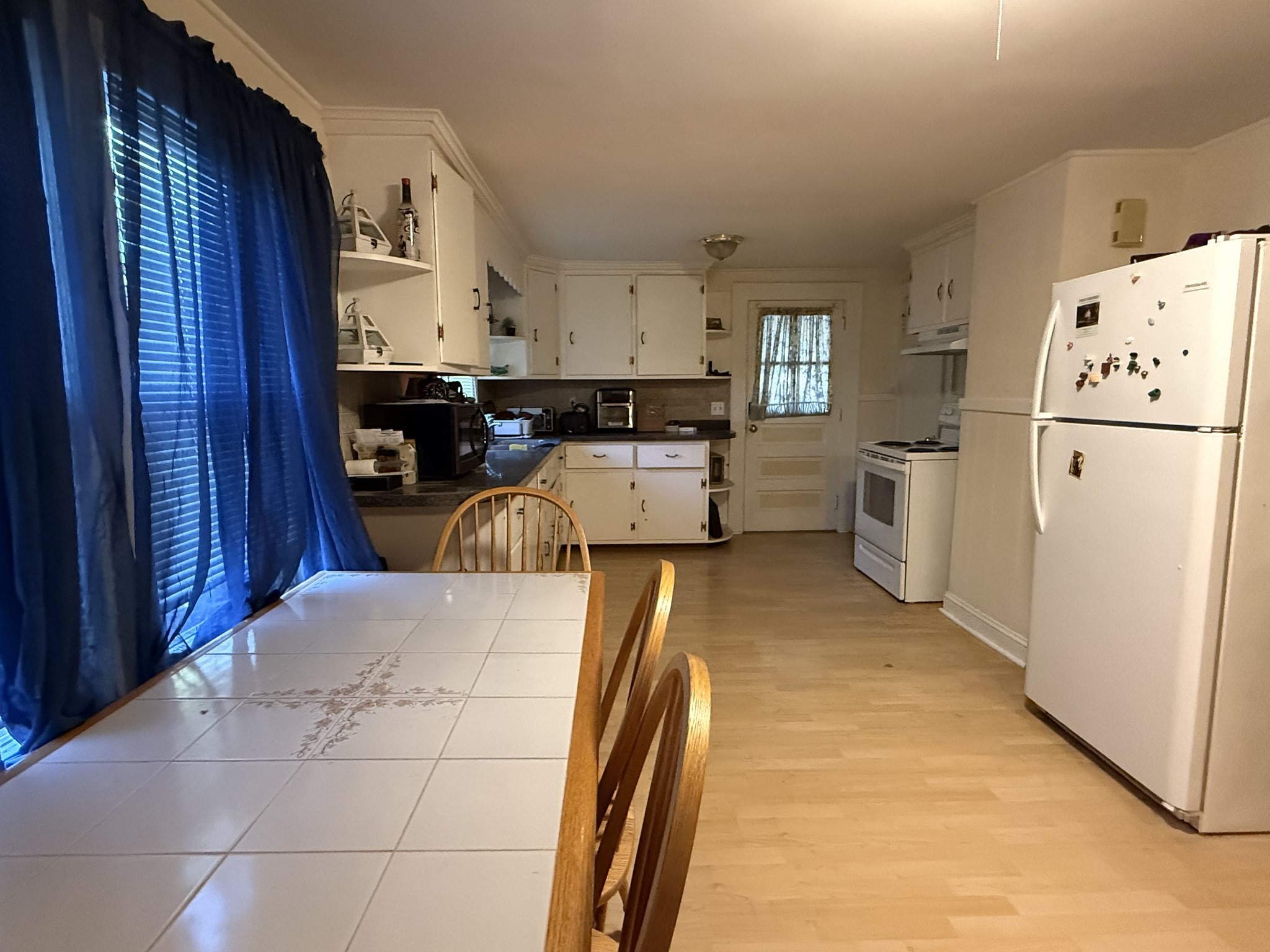 148 Denver St Property Photo 13