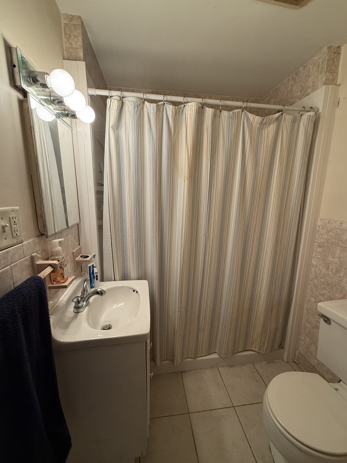 148 Denver St Property Photo 20