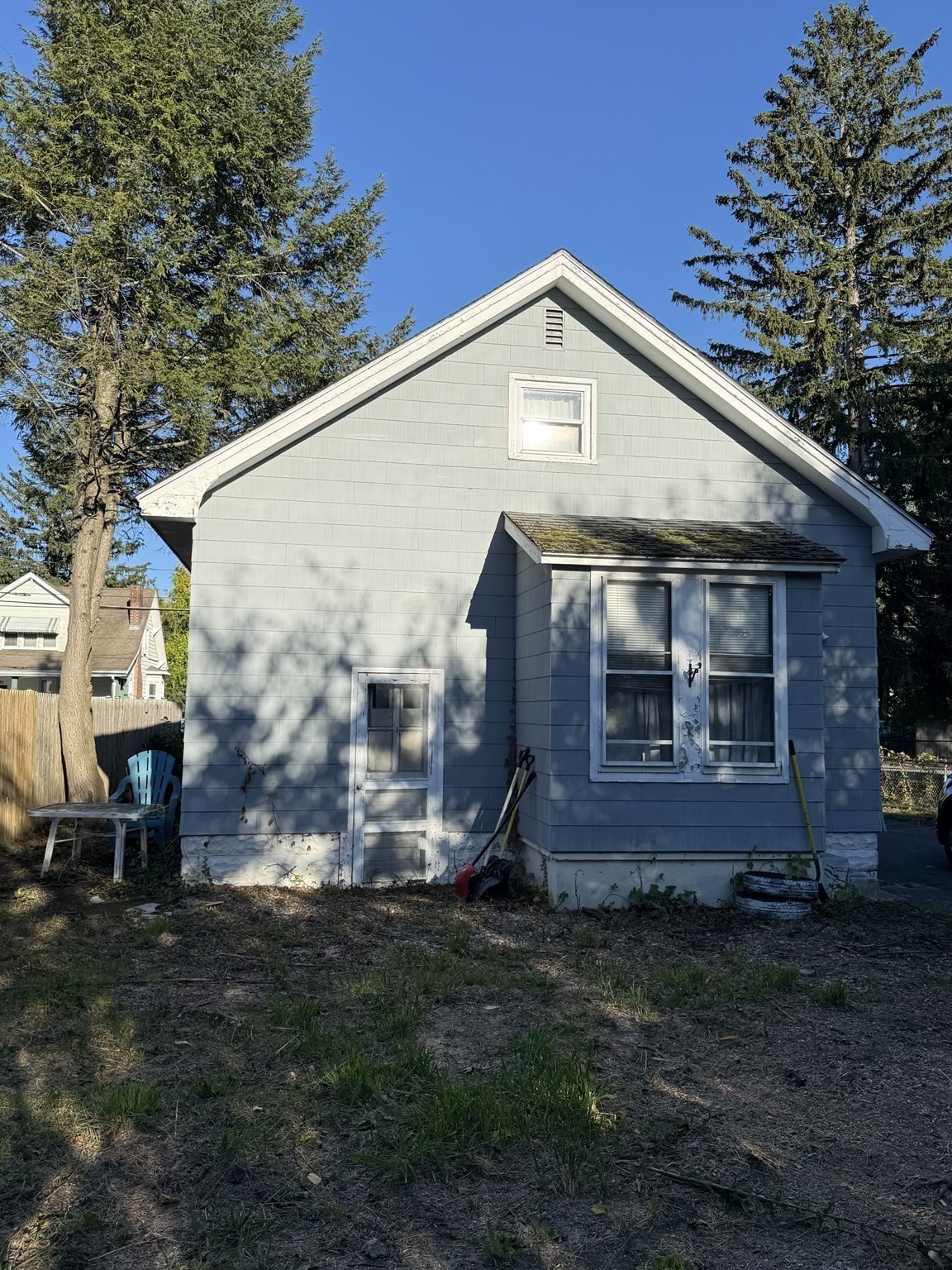 148 Denver St Property Photo 36