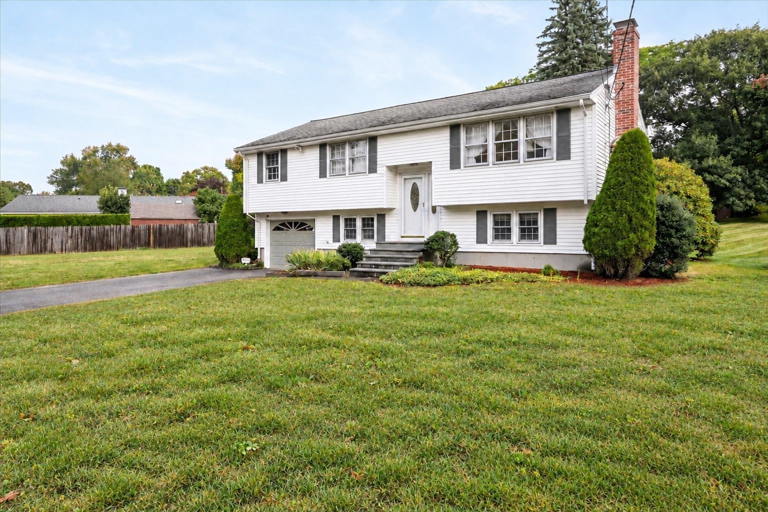 54 Apple D'or Road Property Photo 3