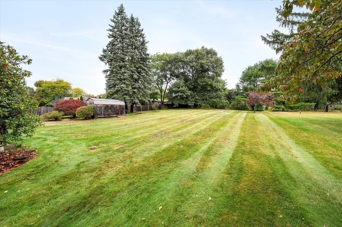 54 Apple D'or Road Property Photo 27
