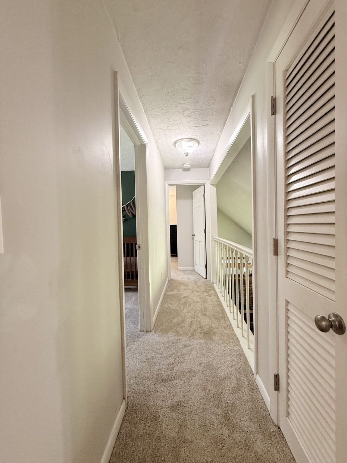 35 Beach St Property Photo 14