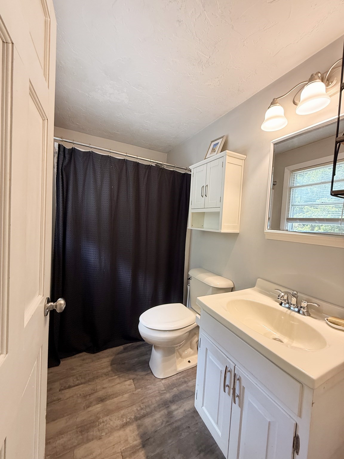 35 Beach St Property Photo 20