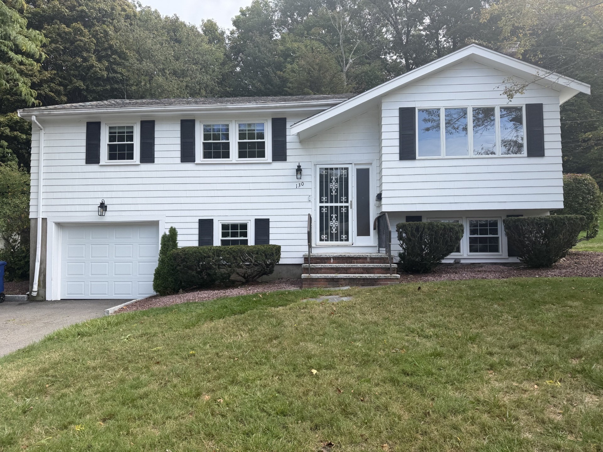 130 Lisle St